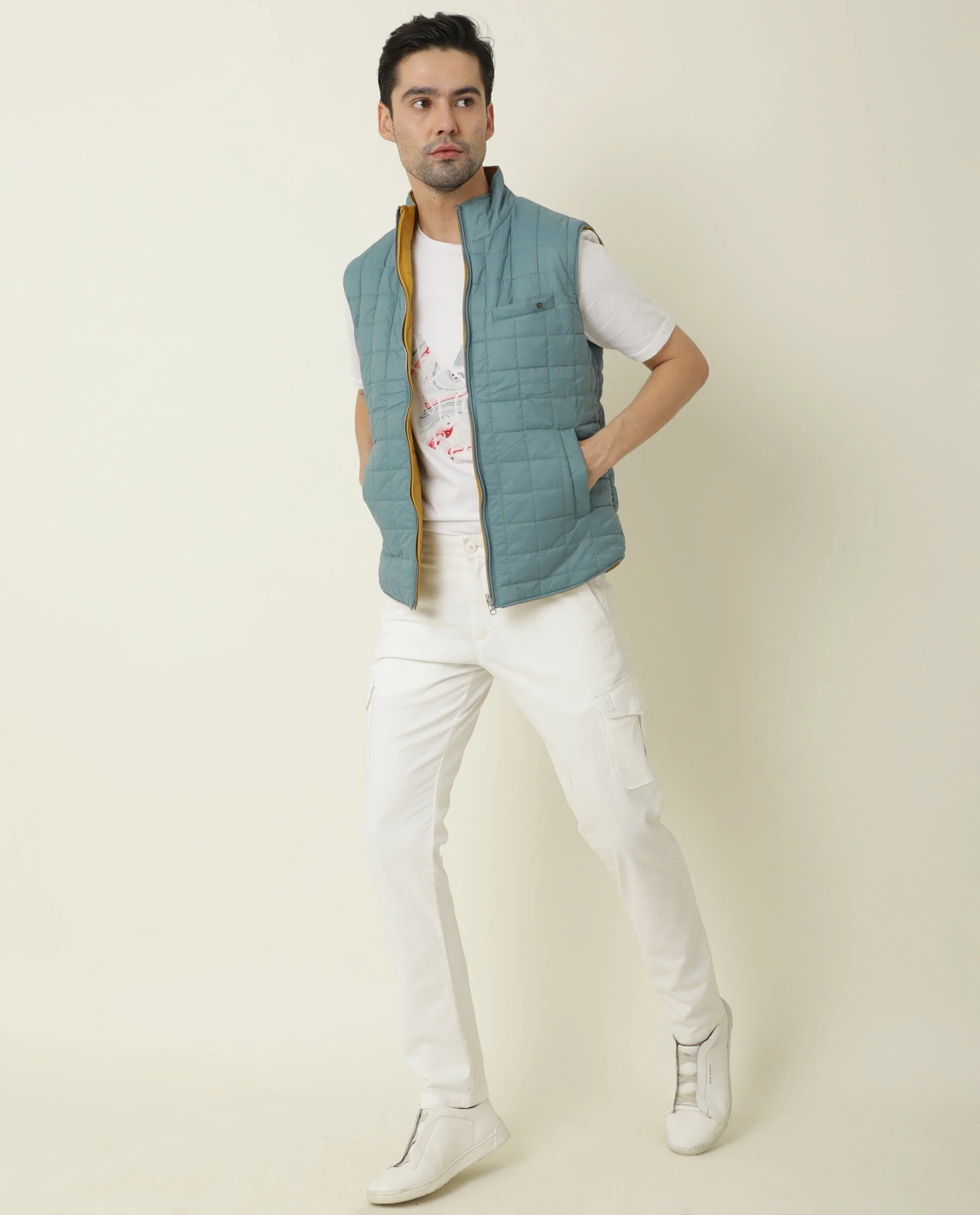 Rare Rabbit Men's Fillex Blue Nylon Plain Regular Fit Sleeveless Mandarin Collar Jacket - Image 3