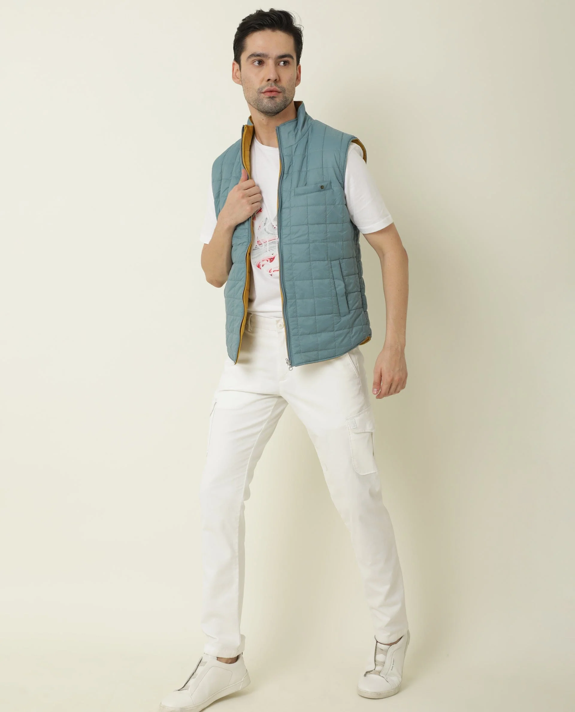 Rare Rabbit Men's Fillex Blue Nylon Plain Regular Fit Sleeveless Mandarin Collar Jacket - Image 4