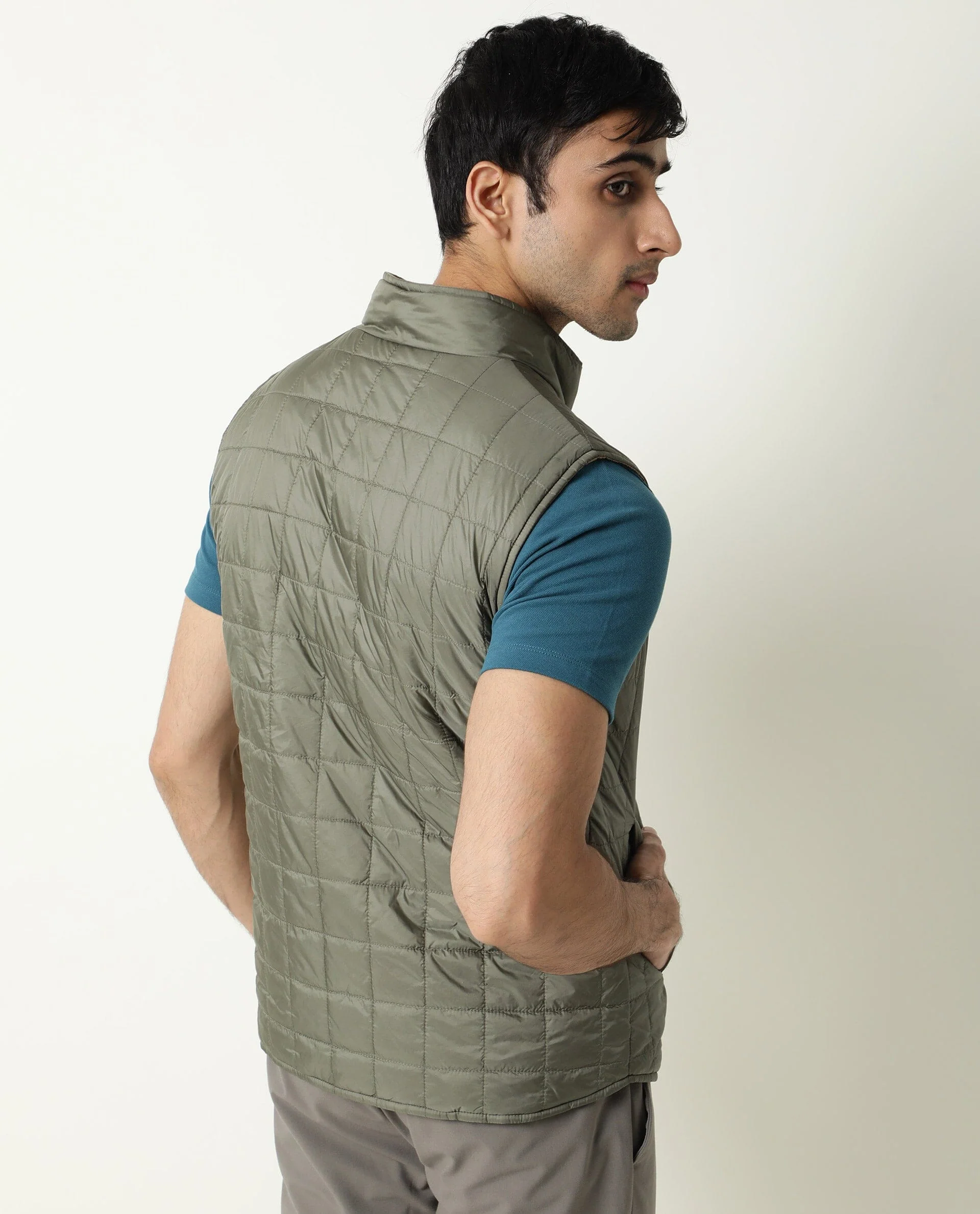 Rare Rabbit Men's Fillex Olive Nylon Plain Regular Fit Sleeveless Mandarin Collar Jacket - Image 3