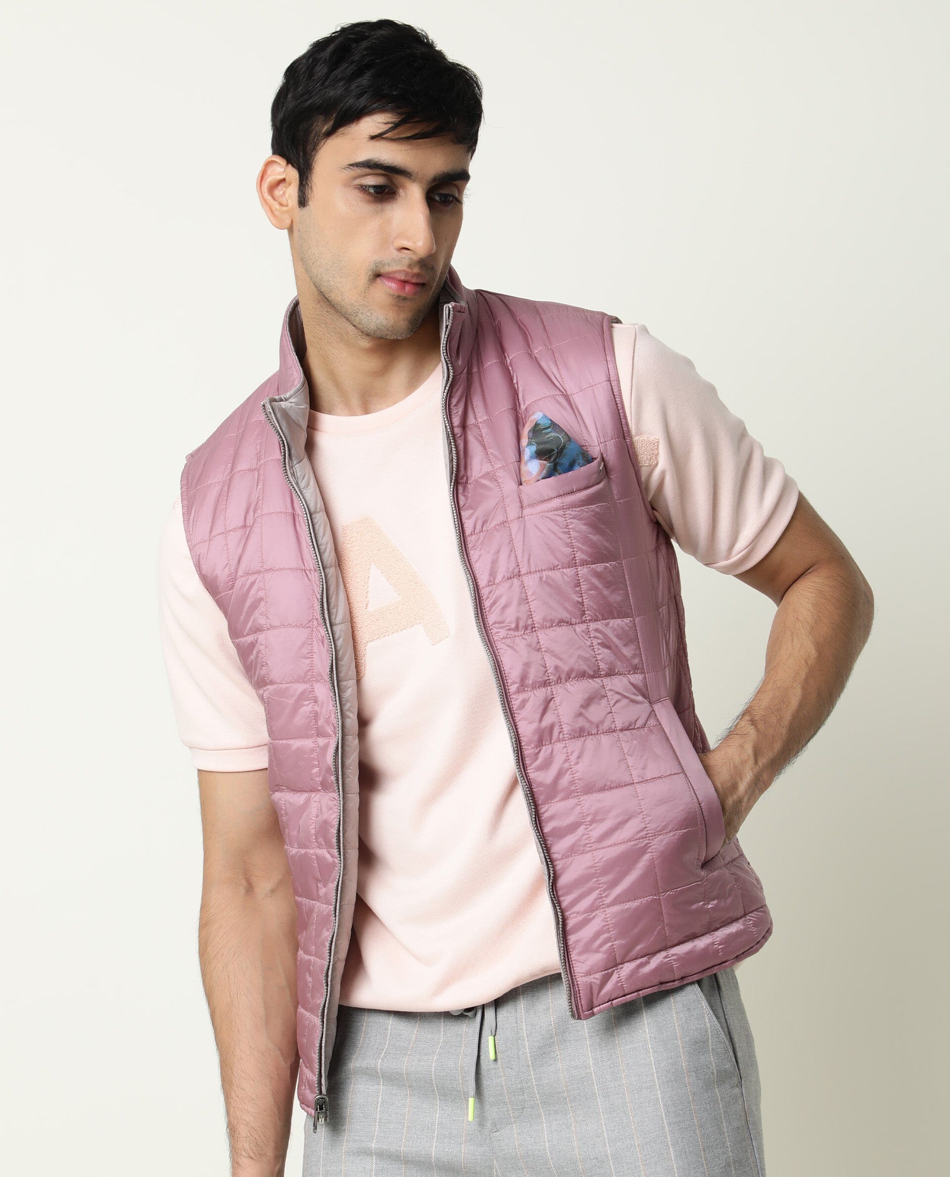 Rare Rabbit Men's Fillex Silver Nylon Plain Regular Fit Sleeveless Mandarin Collar Jacket - Image 5