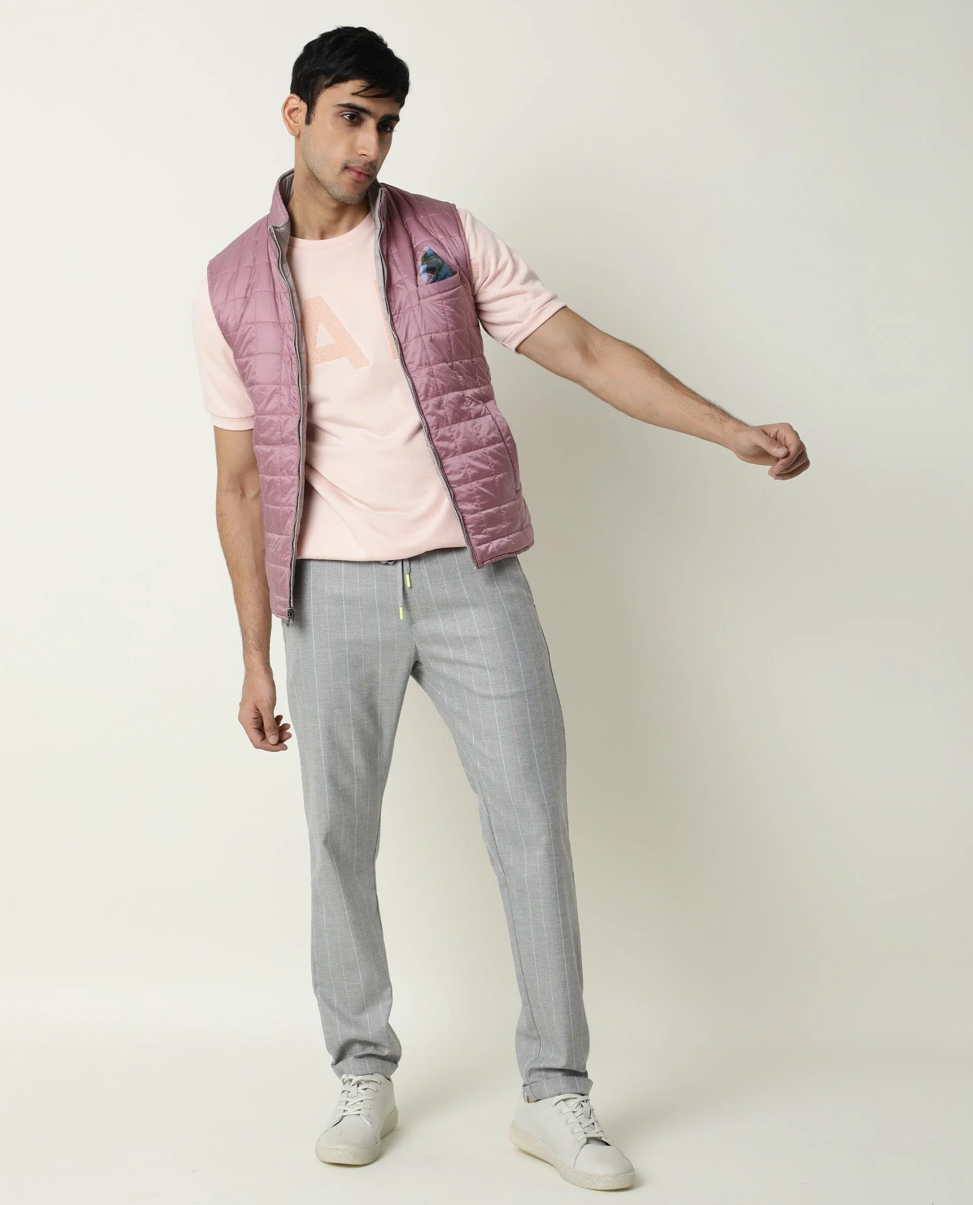 Rare Rabbit Men's Fillex Silver Nylon Plain Regular Fit Sleeveless Mandarin Collar Jacket - Image 6