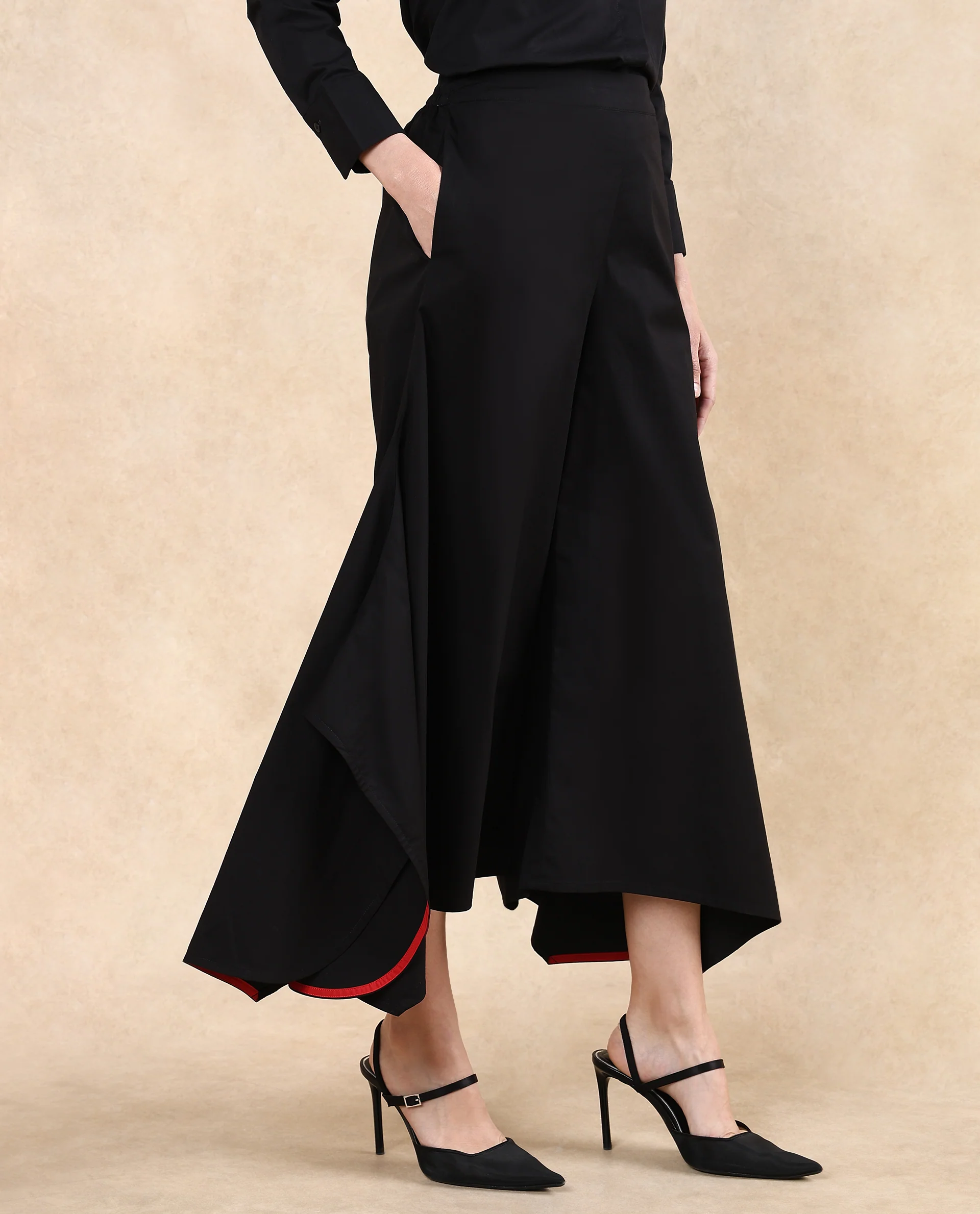 Rareism Women's Filom Black Cotton Blend Plain Ankle Length Flared Trouser - Image 7