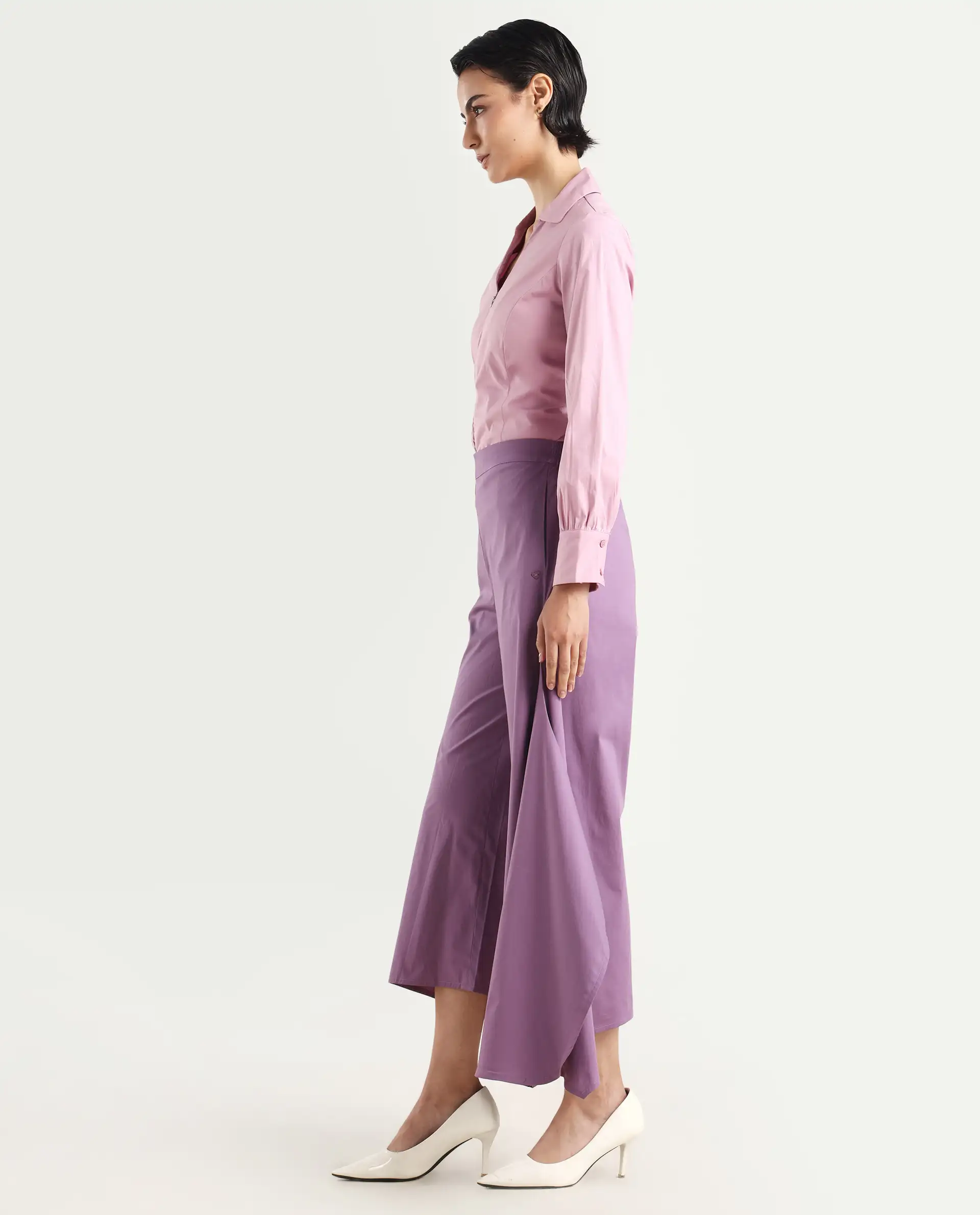 Rareism Women's Filom Dusky Purple Cotton Blend Plain Ankle Length Flared Trouser - Image 6