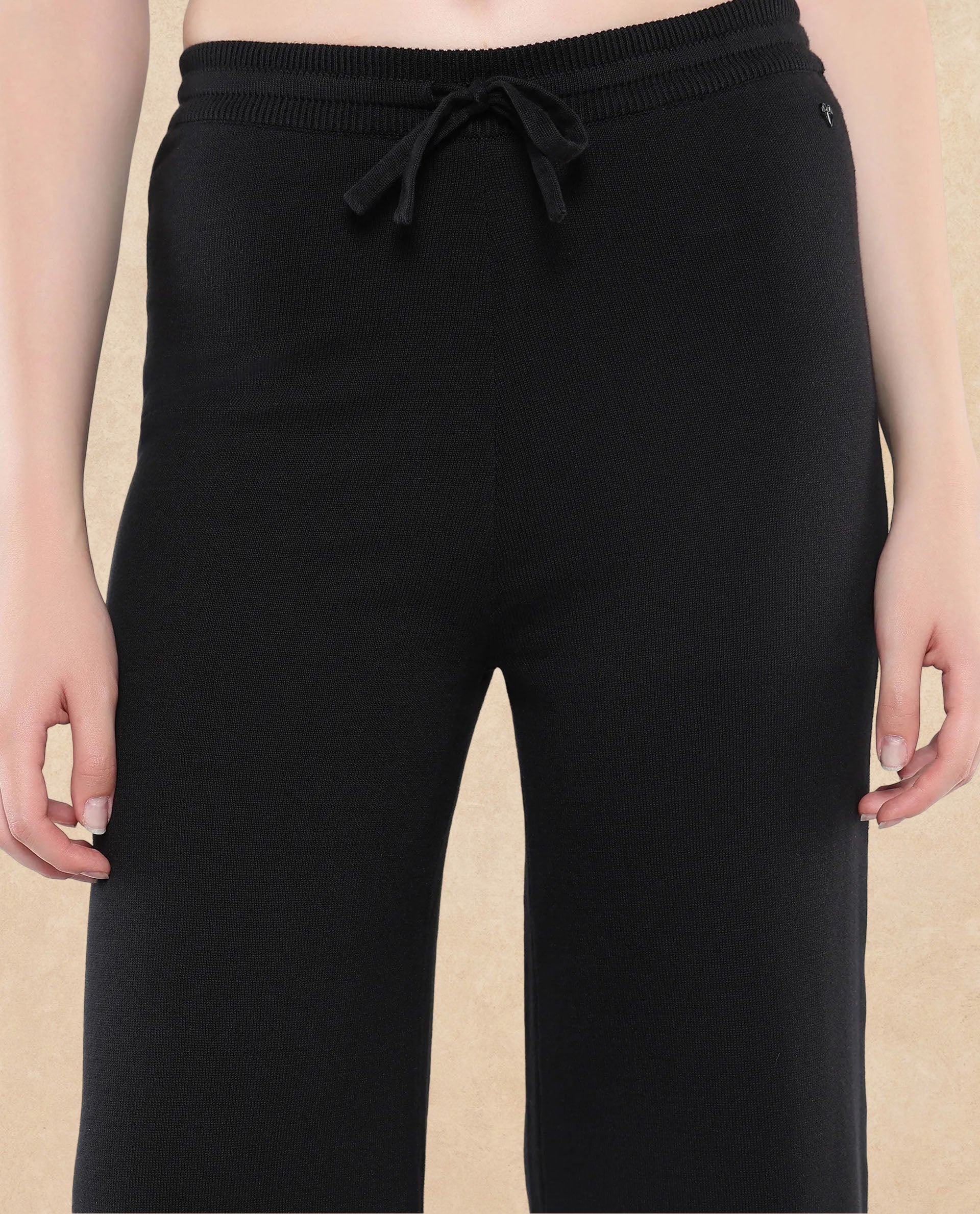 Rareism Women's Finnet B Black Knit Plain Ankle Length Wide Leg Track Pant - Image 2