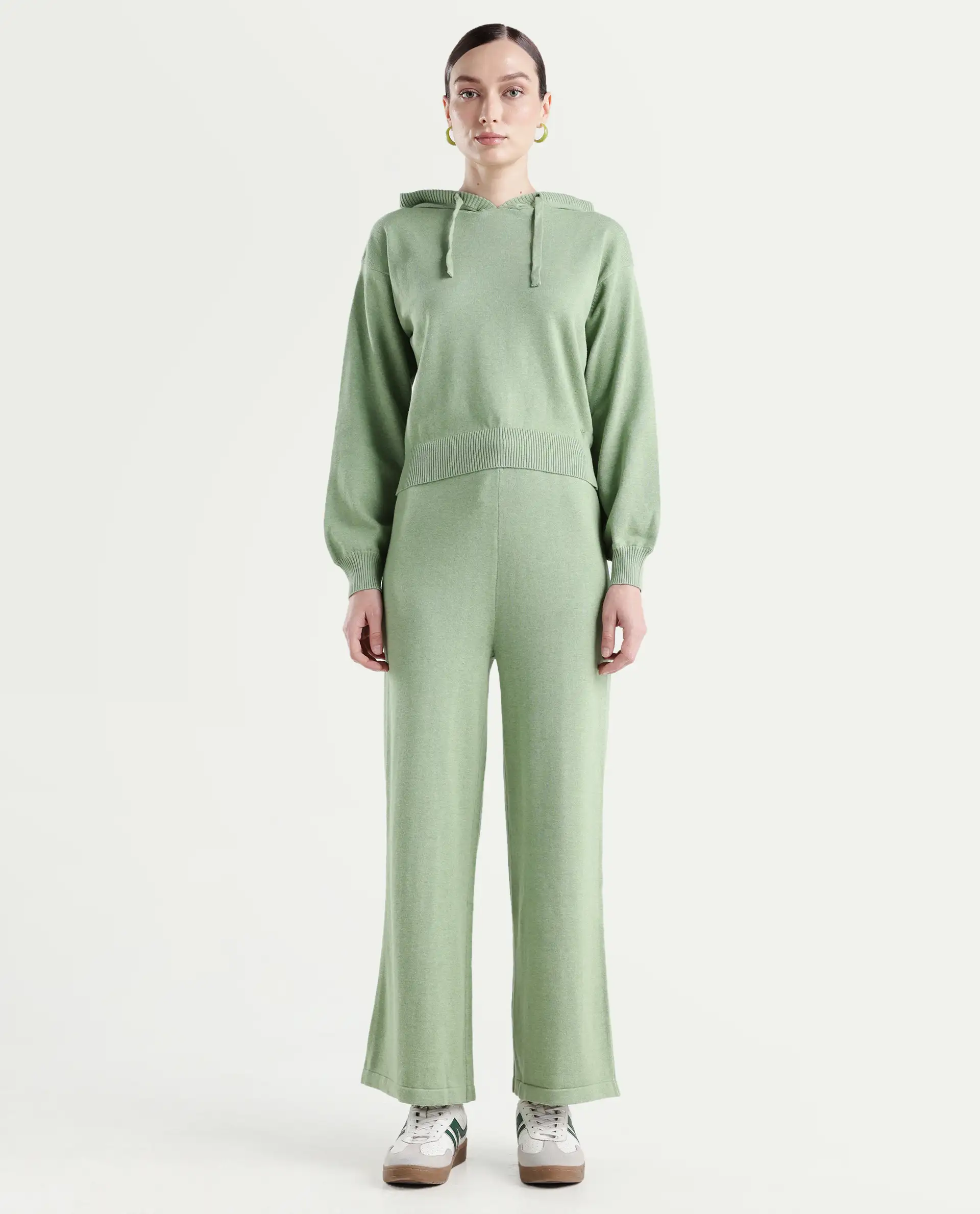 Rareism Women's Finnet B Dusky Green Knit Plain Ankle Length Straight Fit Track Pant - Image 3