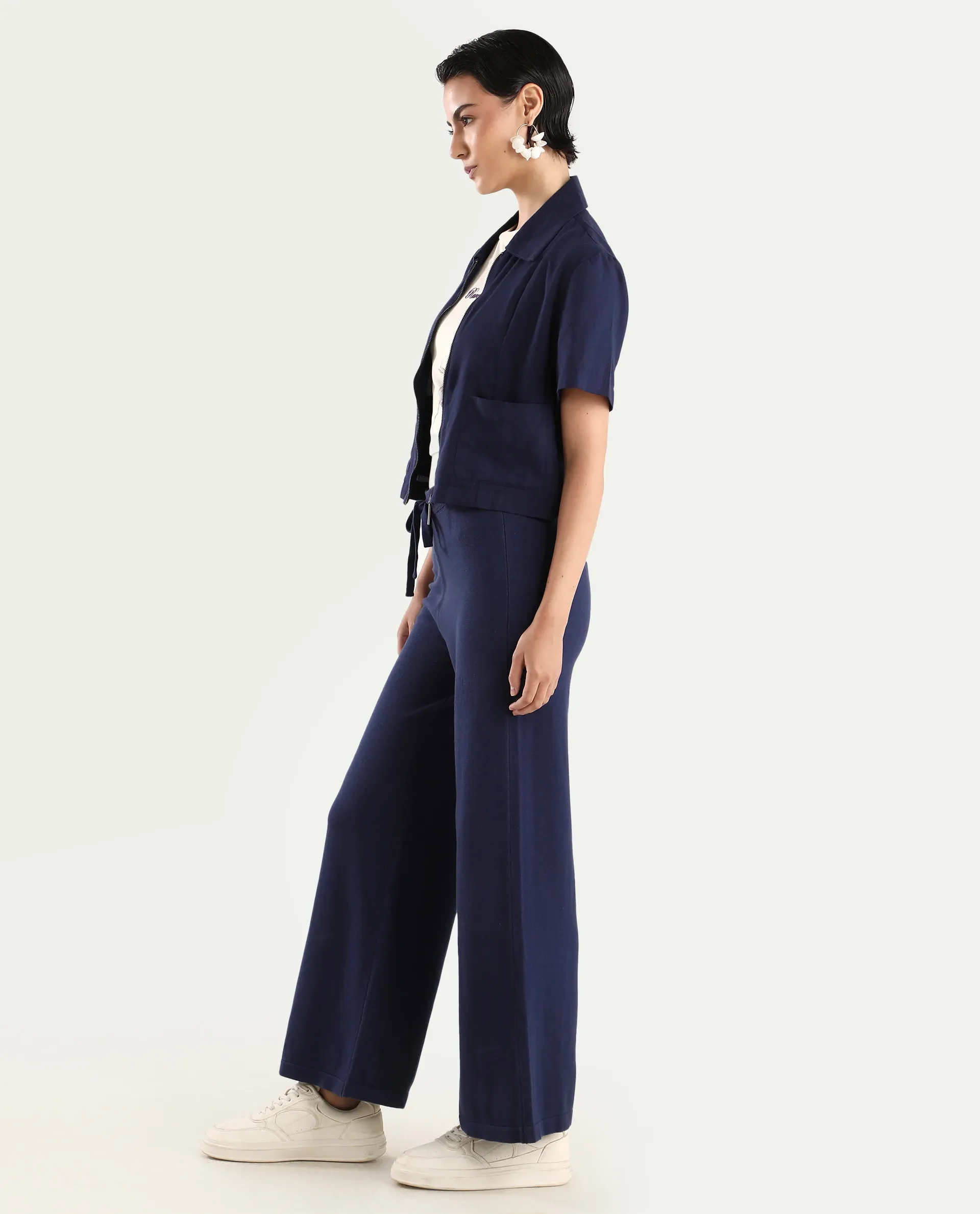 Rareism Women's Finnet B Navy Knit Plain Ankle Length Wide Leg Track Pant - Image 8