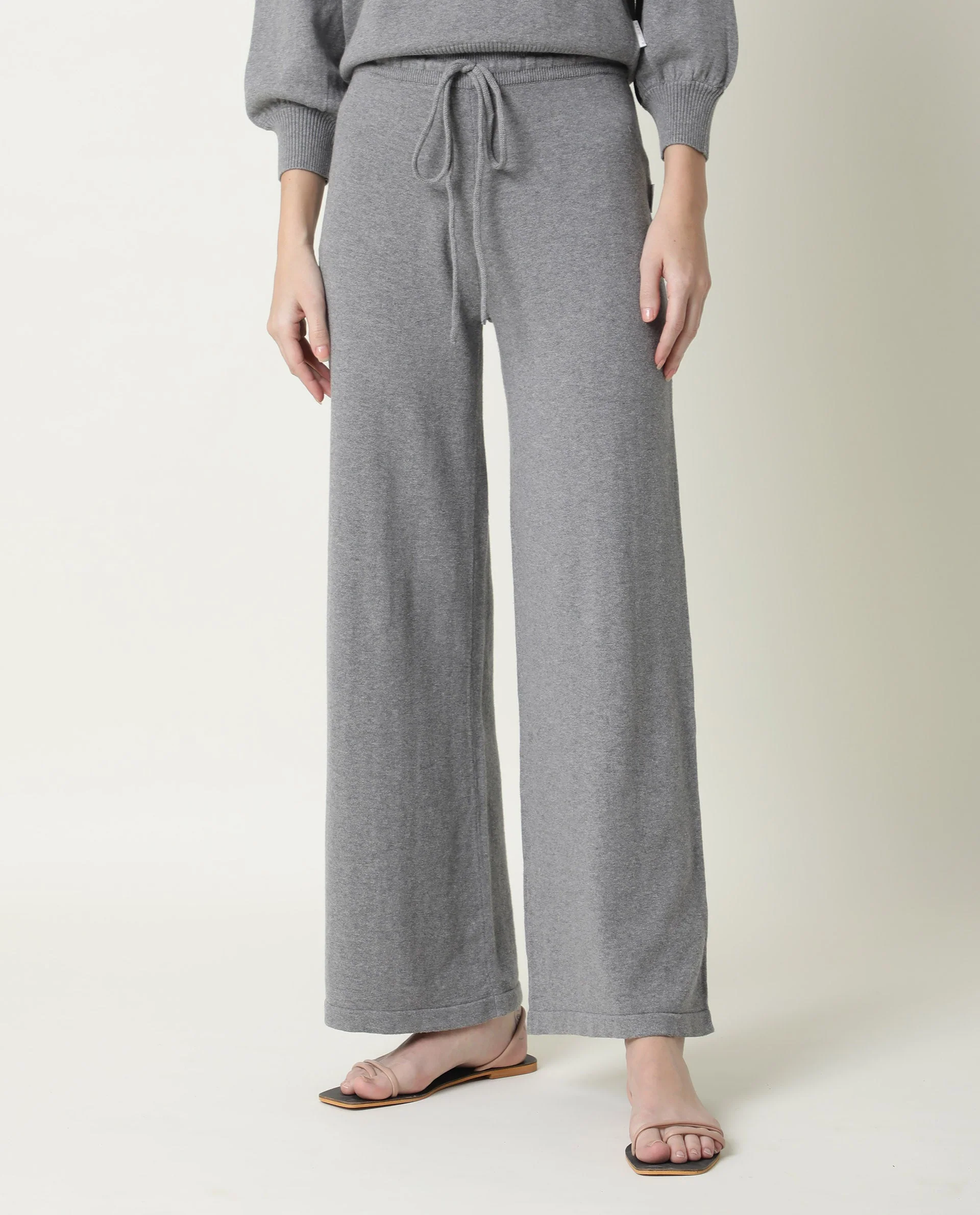 Rareism Women's Finn Track Grey Cotton Plain Ankle Length Flared Track Pant - Image 4