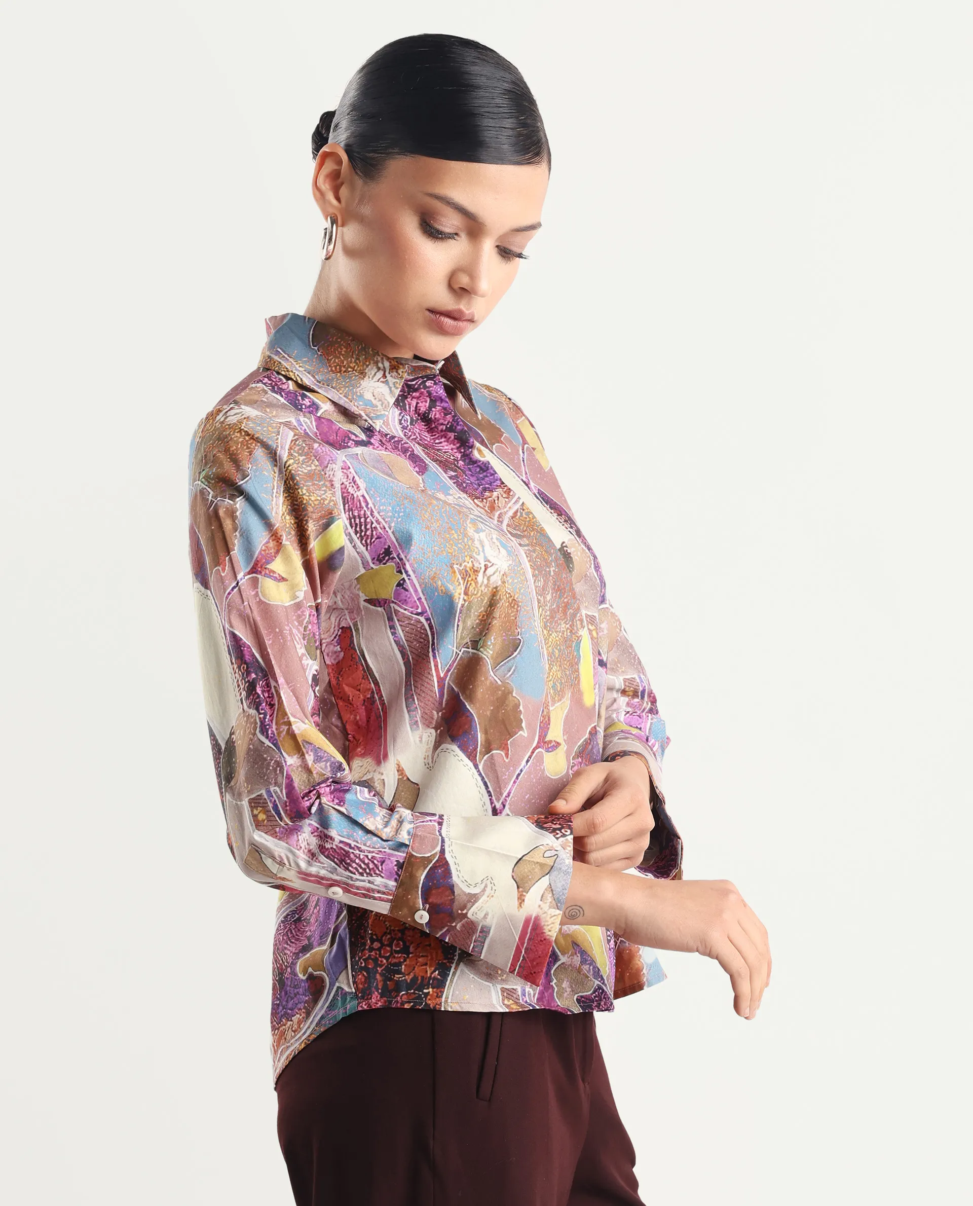 Rareism Women's Fittop Multi Cotton Spread Collar Abstract Print Cuffed Sleeve Regular Fit Top - Image 5