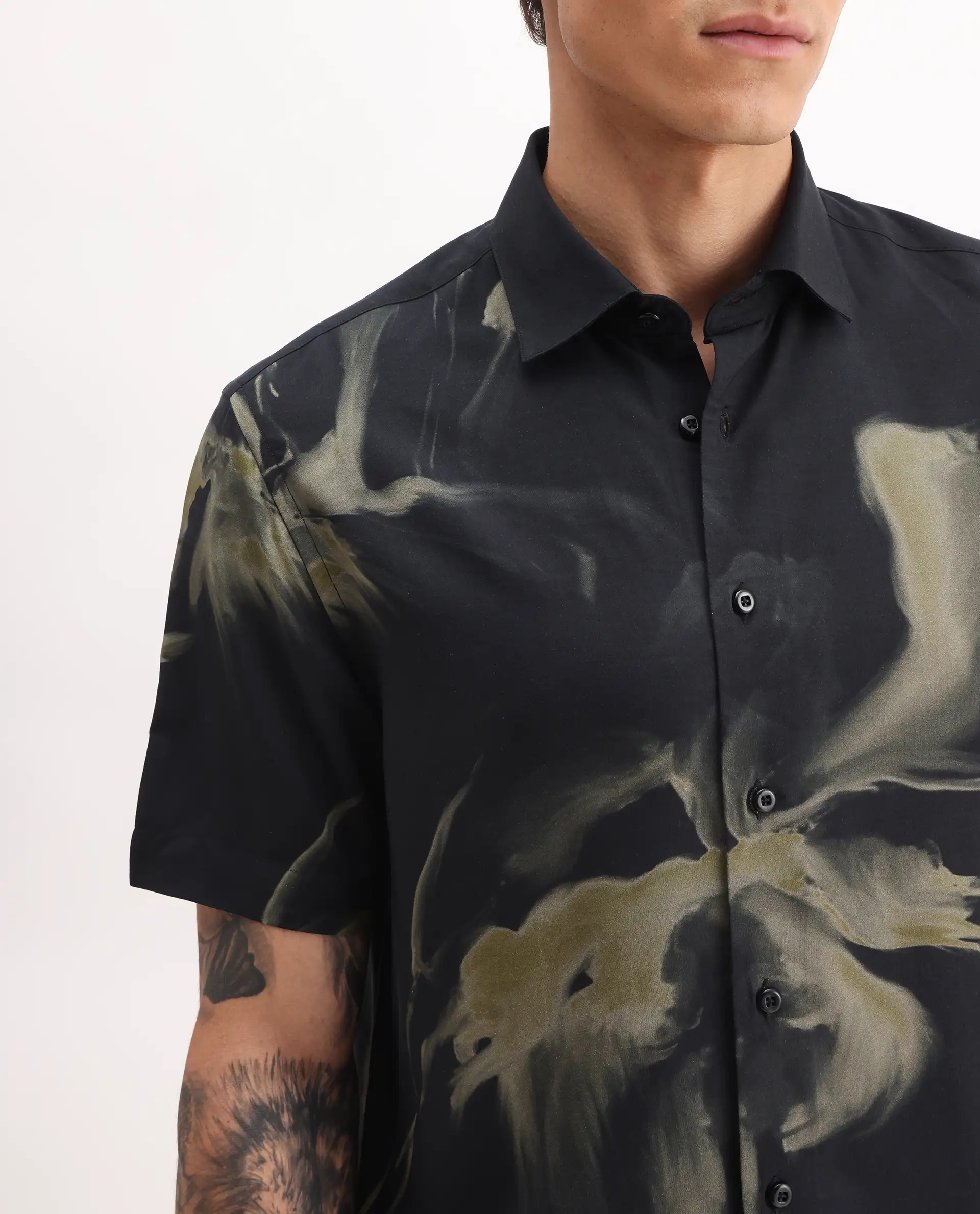 Rare Rabbit Men's Flara Black Viscose Floral Print Regular Fit Half Sleeve Collared Shirt - Image 3