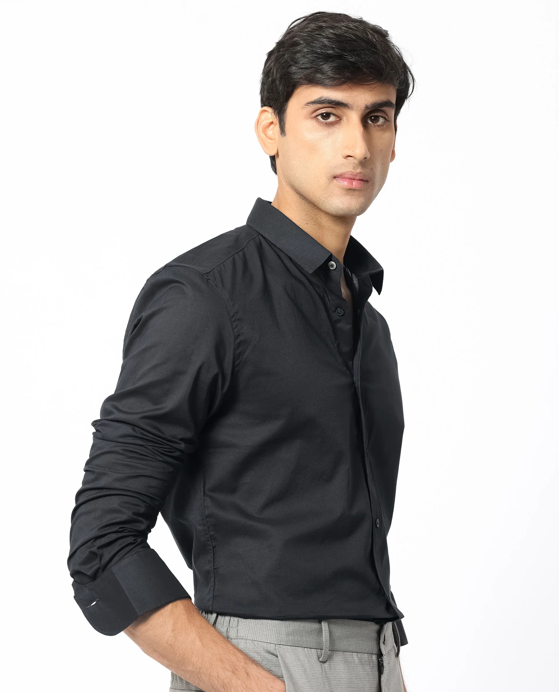 Rare Rabbit Men's Flees Black Cotton Plain Regular Fit Full Sleeve Collared Shirt - Image 4