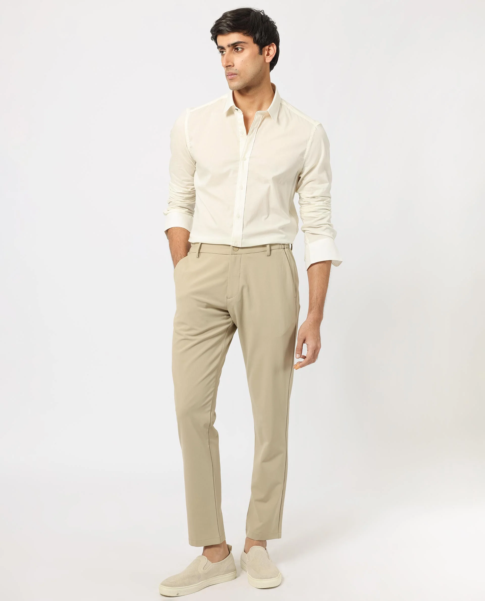 Rare Rabbit Men's Flees White Cotton Plain Regular Fit Full Sleeve Collared Shirt - Image 2