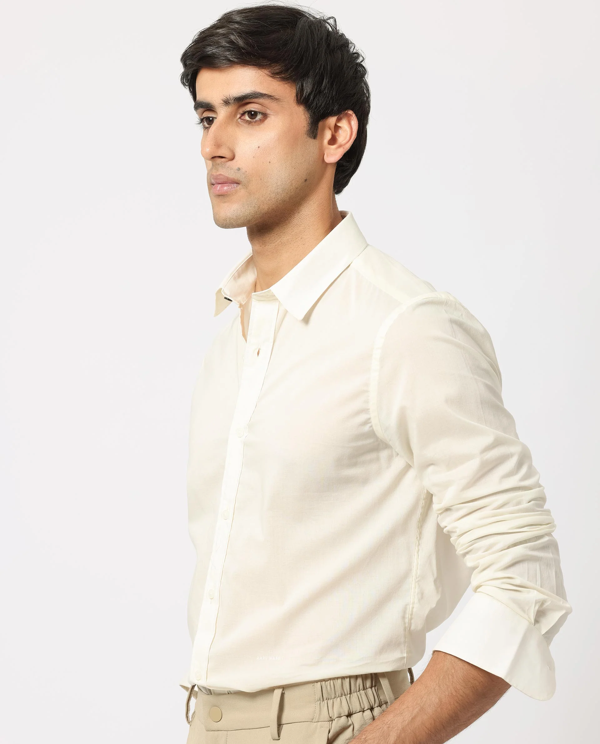 Rare Rabbit Men's Flees White Cotton Plain Regular Fit Full Sleeve Collared Shirt - Image 7