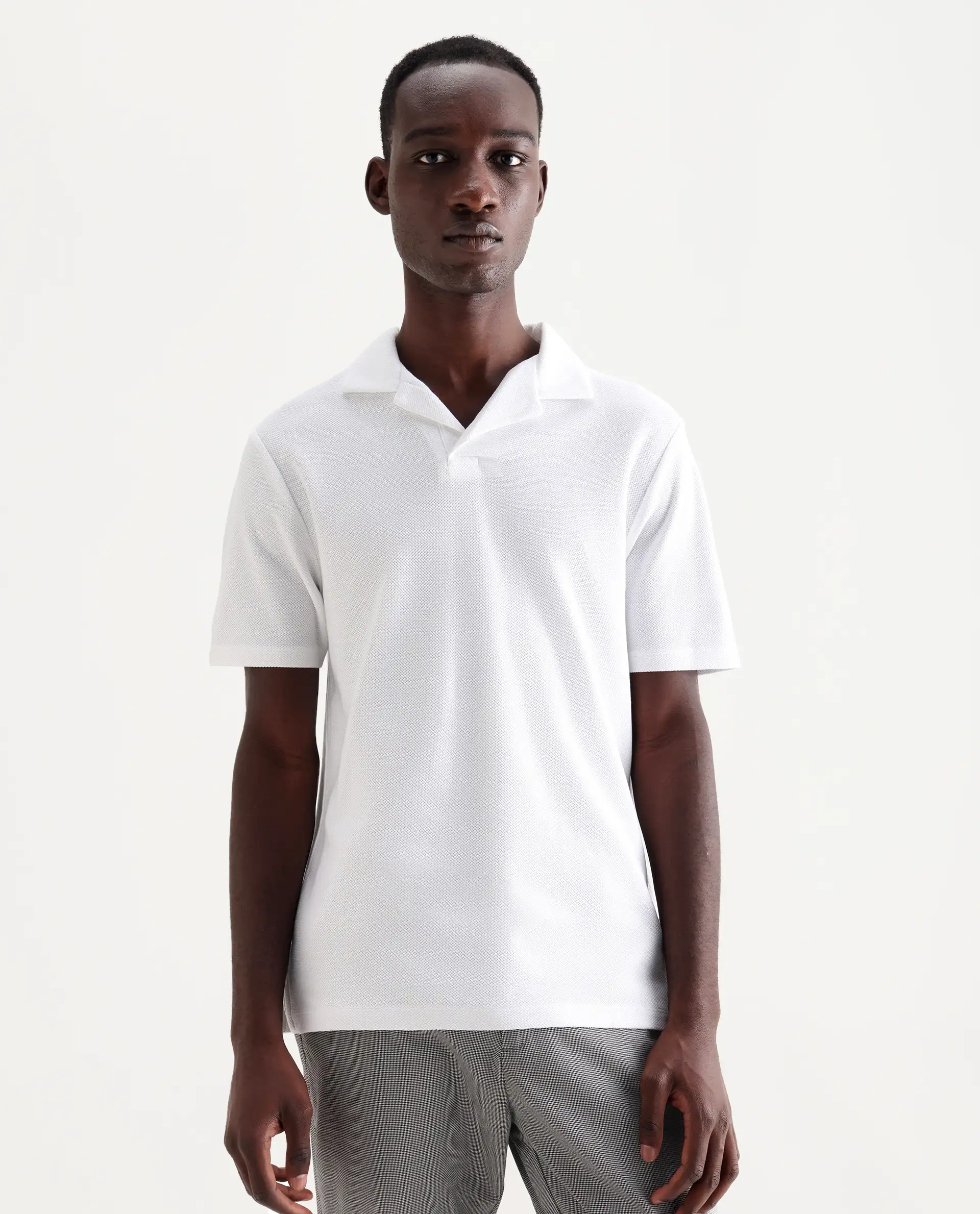 Rare Rabbit Men's Flen White Cotton Plain Regular Fit Half Sleeve Polo - Image 4