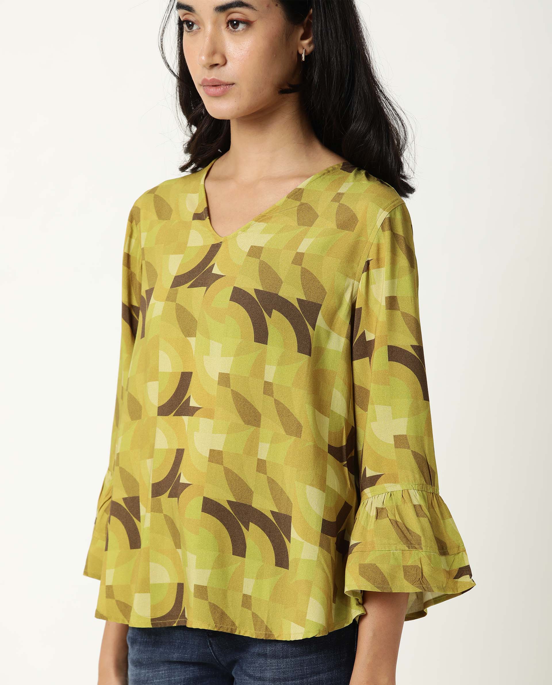 Rareism Womens Flex Green Top Regular Fit Balloon Sleeve V Neck - Image 5