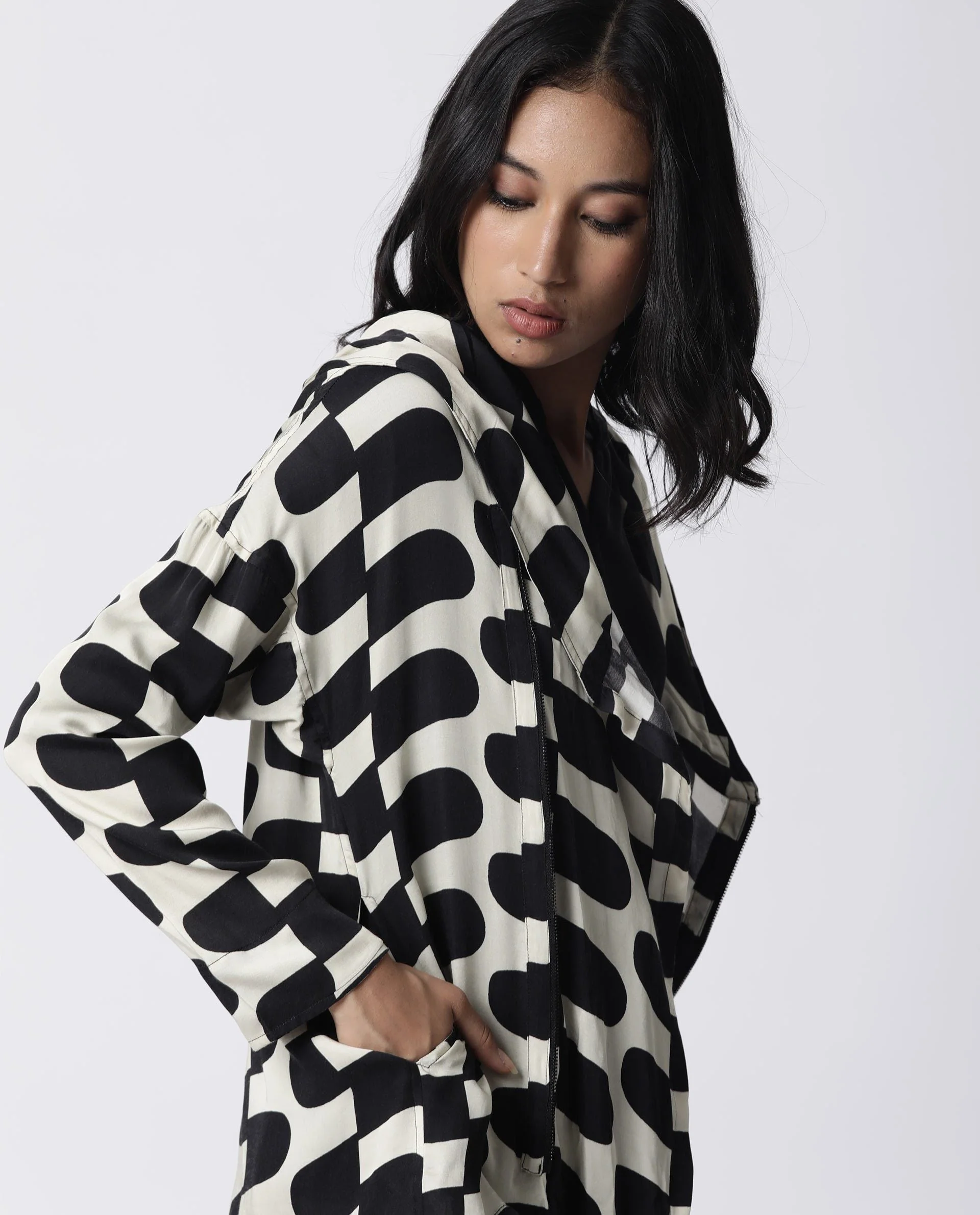 Rareism Women Flight Black Outer Wear Full Sleeves Printed - Image 4