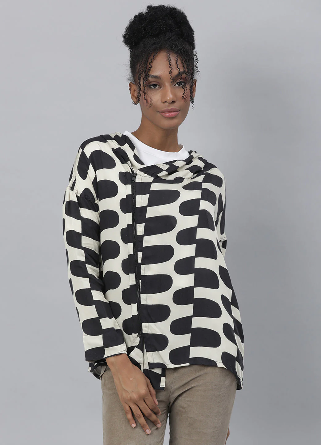 Rareism Women Flight Black Outer Wear Full Sleeves Printed - Image 5