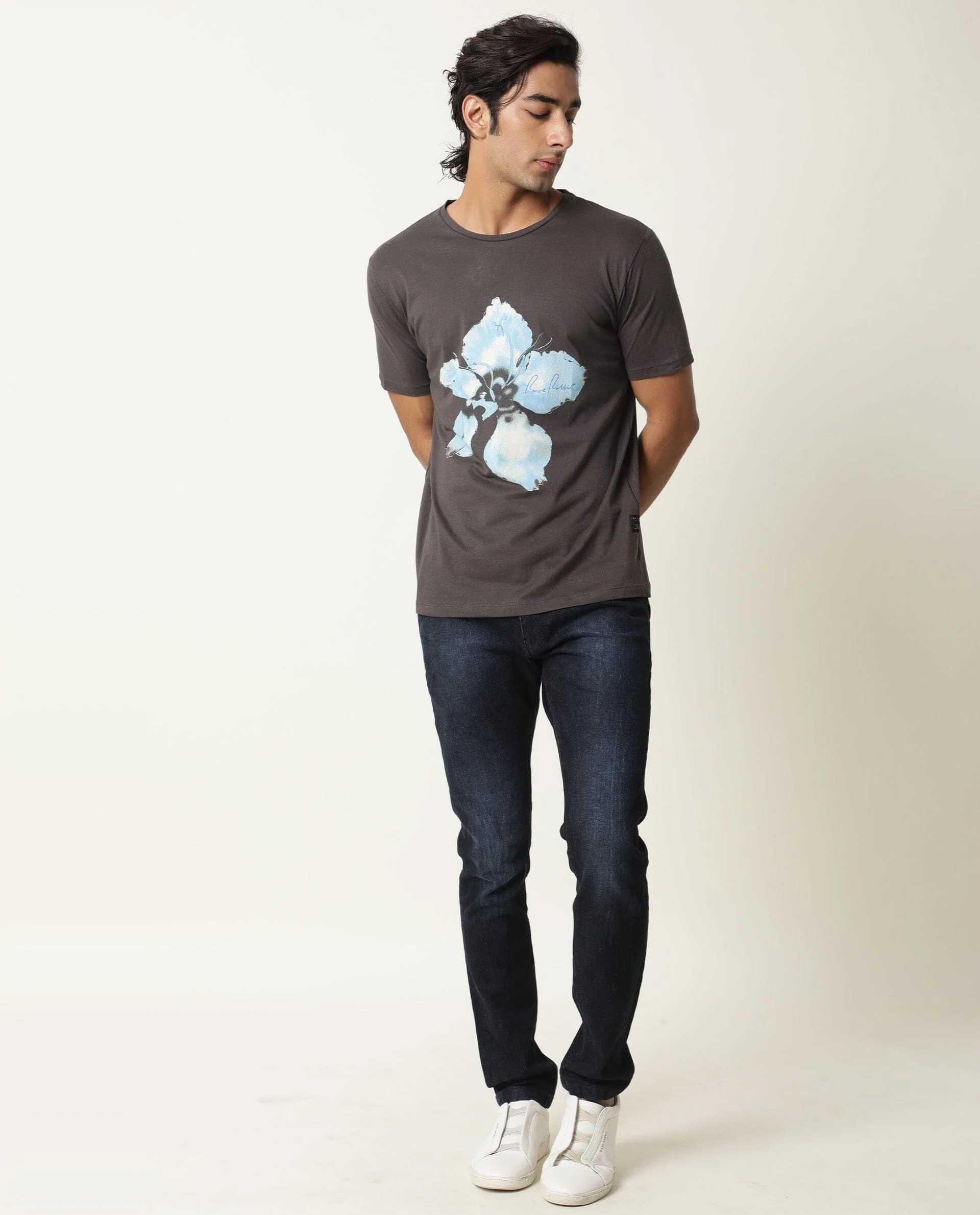 Rare Rabbit Men's Floas Grey Cotton Graphic Print Slim Fit Half Sleeve Crew Neck T-Shirt - Image 2
