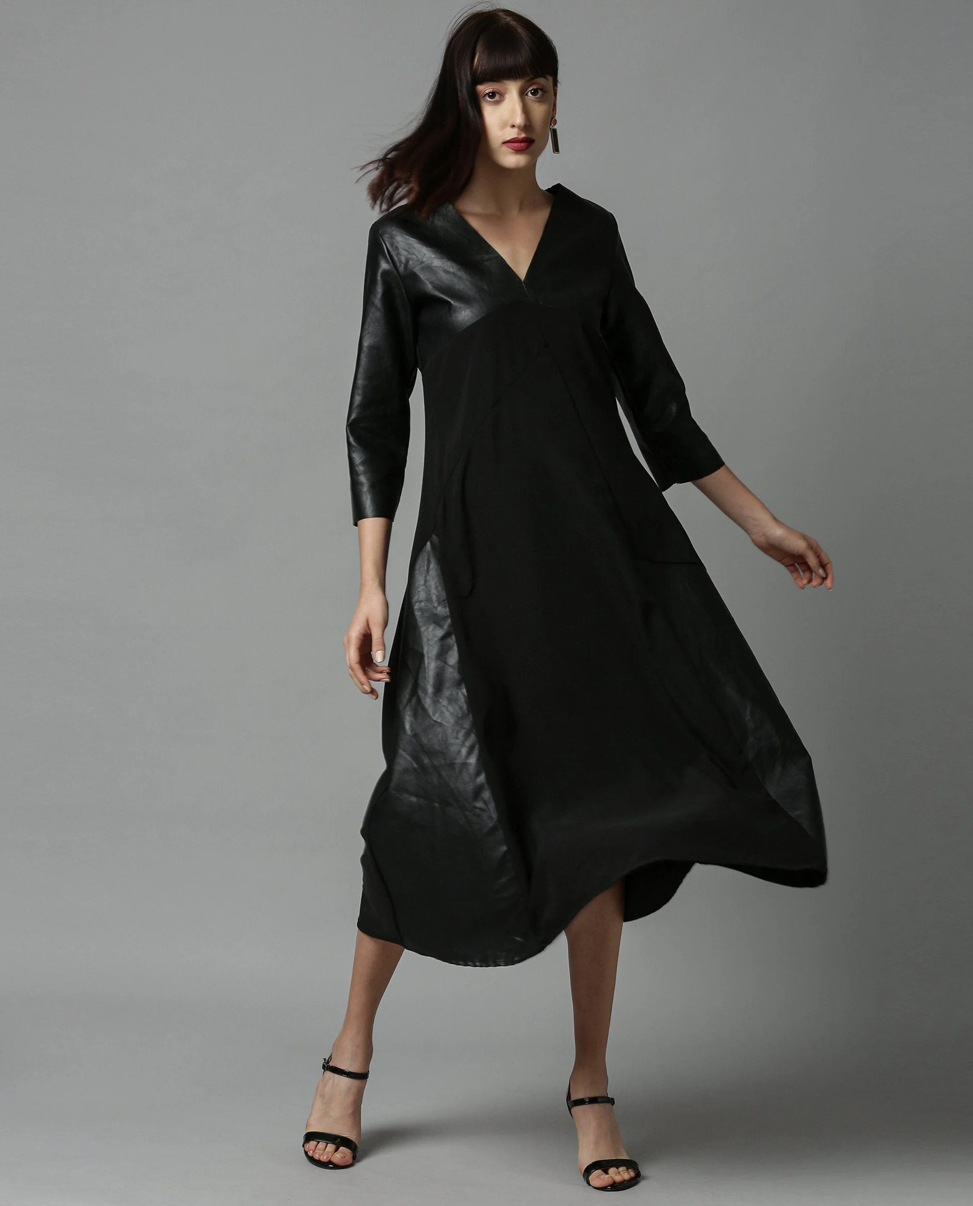 Rareism Women Flute Black Dress Short Sleeves Solid - Image 4