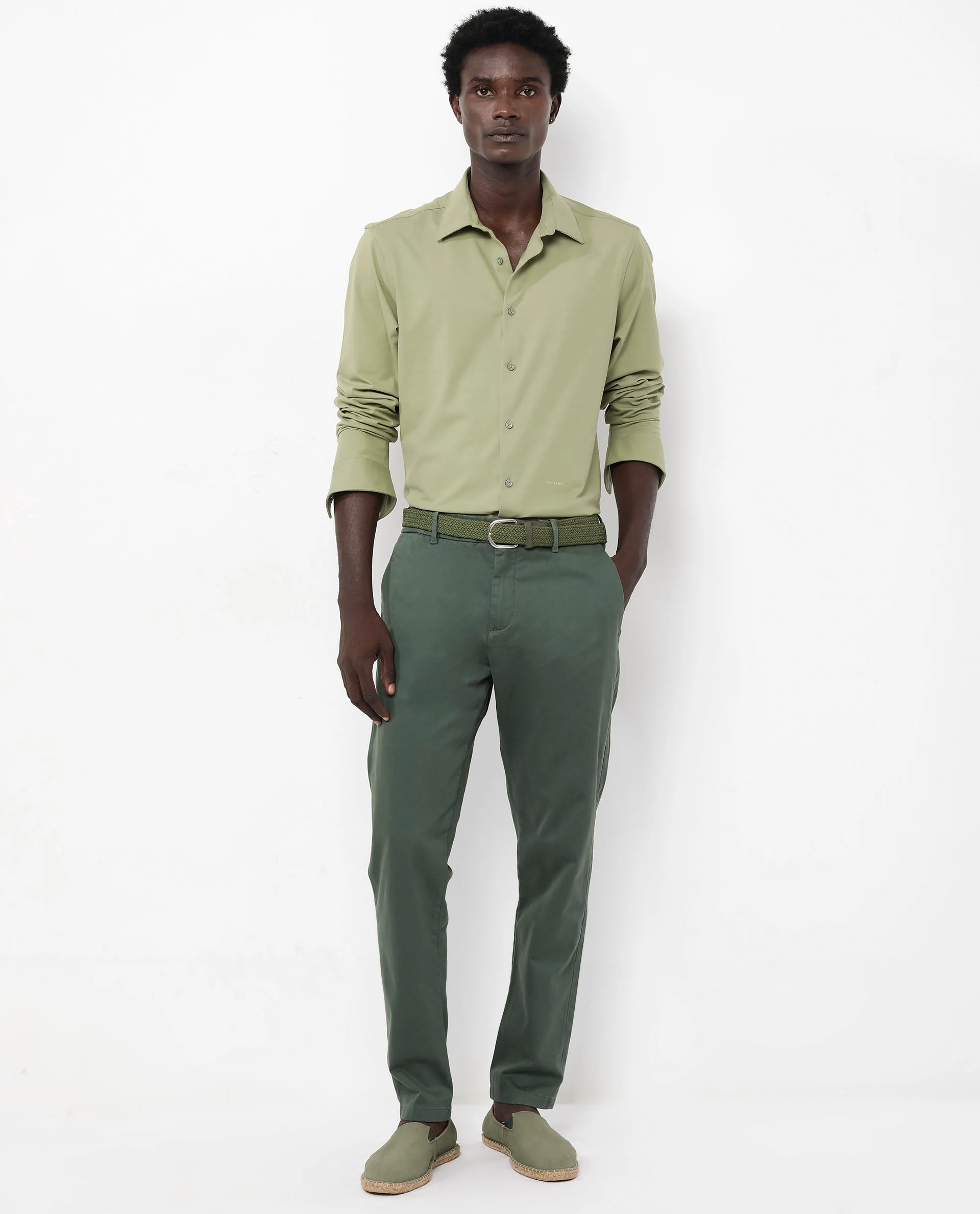 Rare Rabbit Men's Flyknit Pastel Green Cotton Plain Regular Fit Full Sleeve Collared Shirt - Image 2