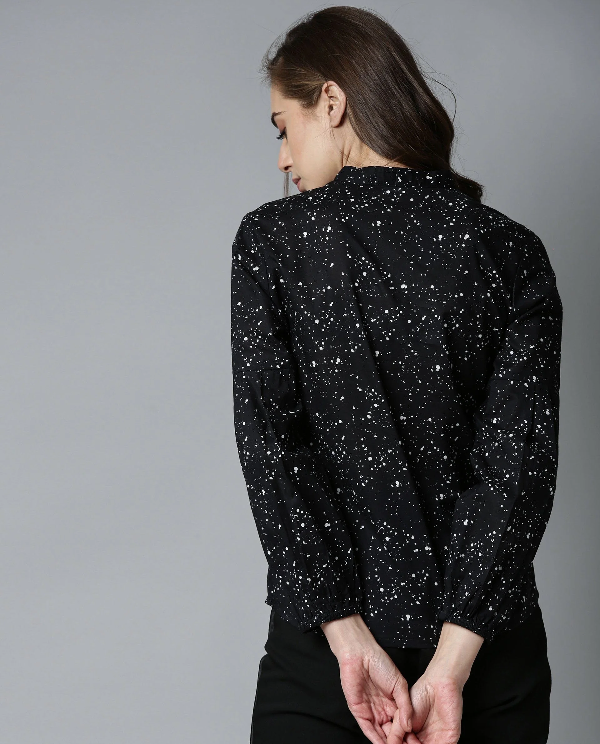 Rareism Women Fog Black Top Cotton Fabric Full Sleeves Crew Neck Print - Image 5