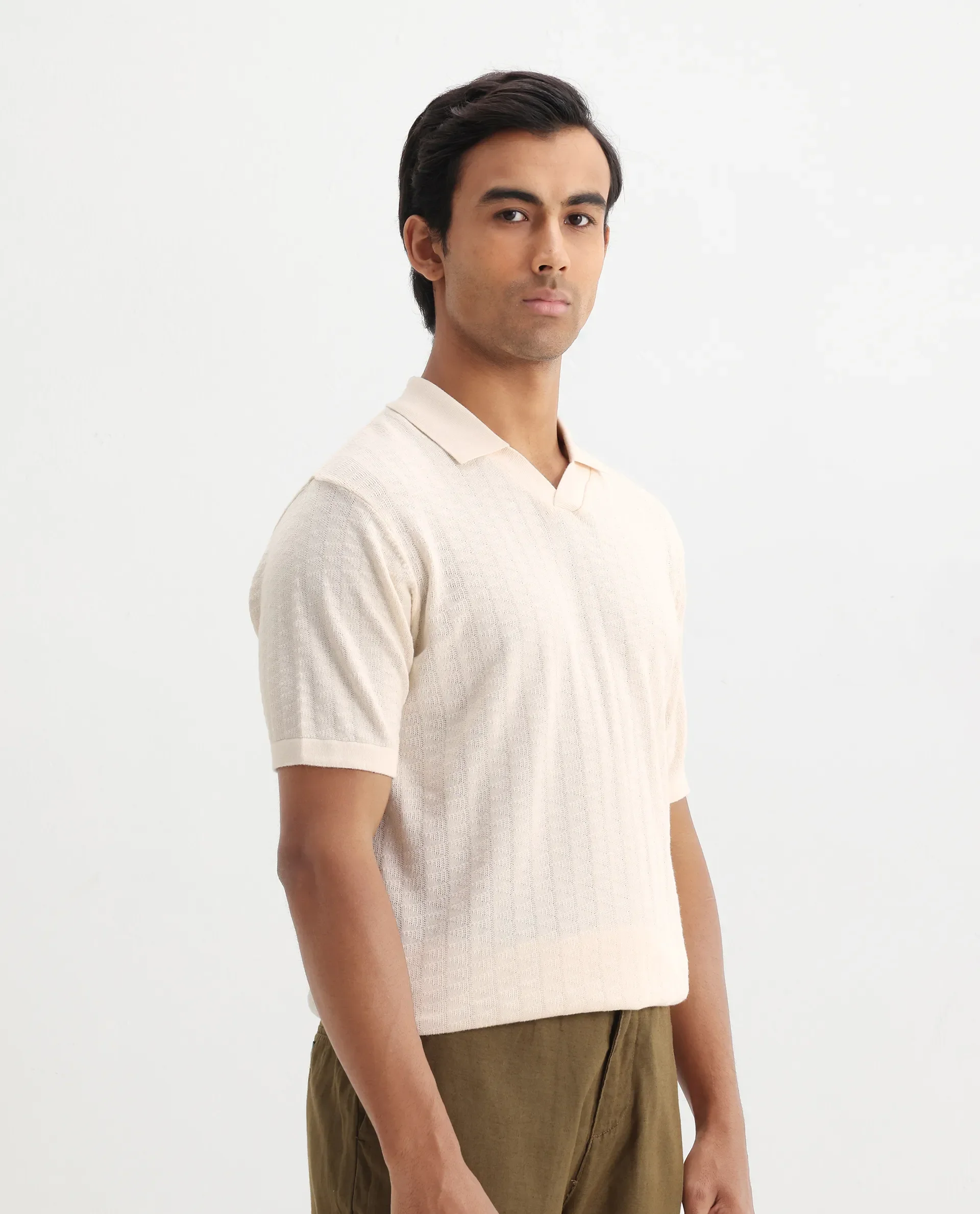 Rare Rabbit Men's Foix Off White Cotton Plain Regular Fit Half Sleeve Polo - Image 8