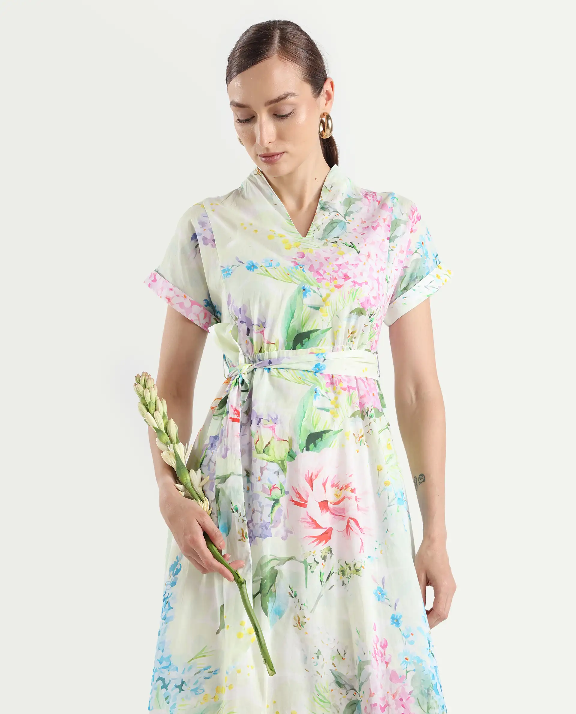 Rareism Women's Fona Multi Cotton V-Neck Floral Print Extended Sleeves Midi A-Line Dress - Image 2