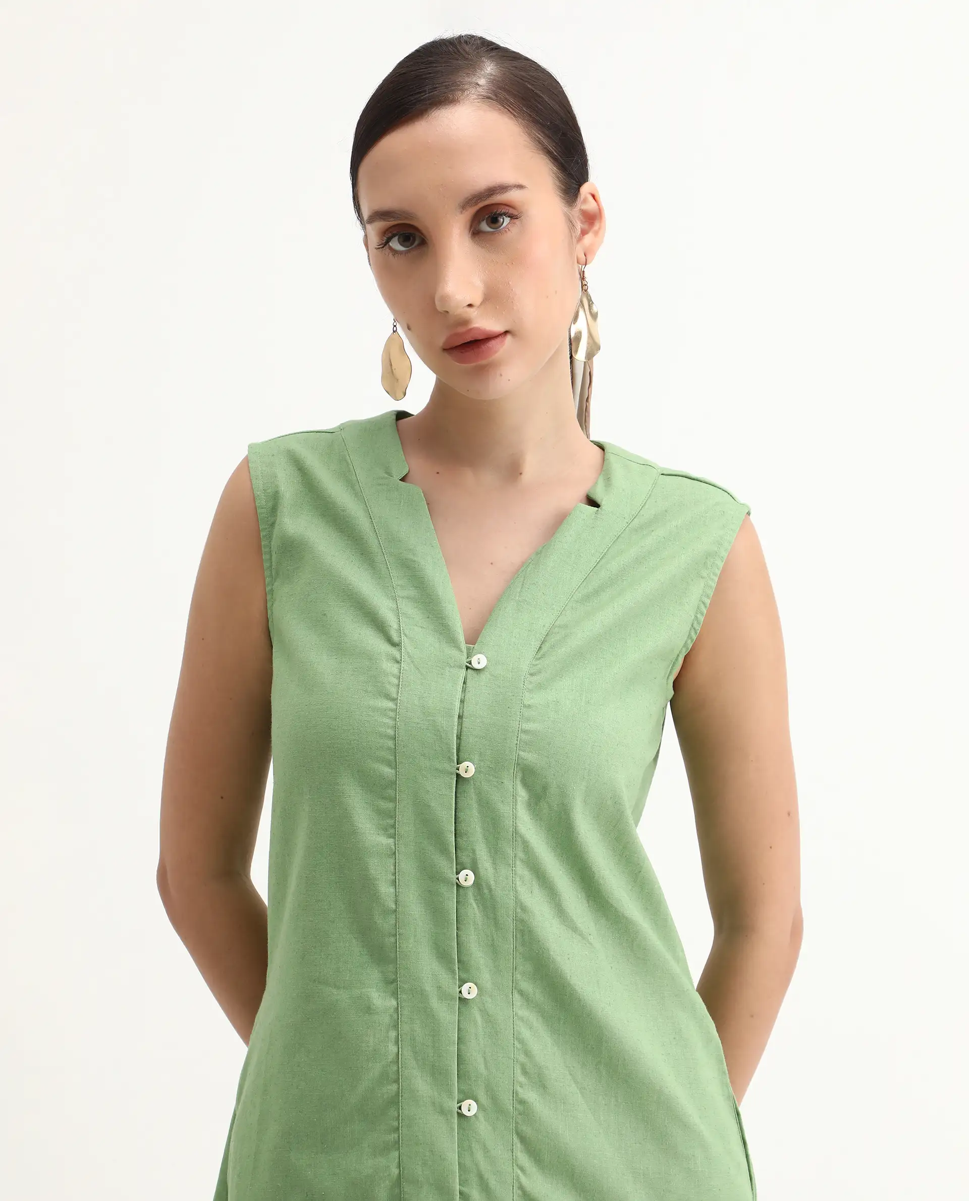 Rareism Women's Foream Pastel Green Cotton Blend V-Neck Plain Sleeveless Midi A-Line Dress - Image 4