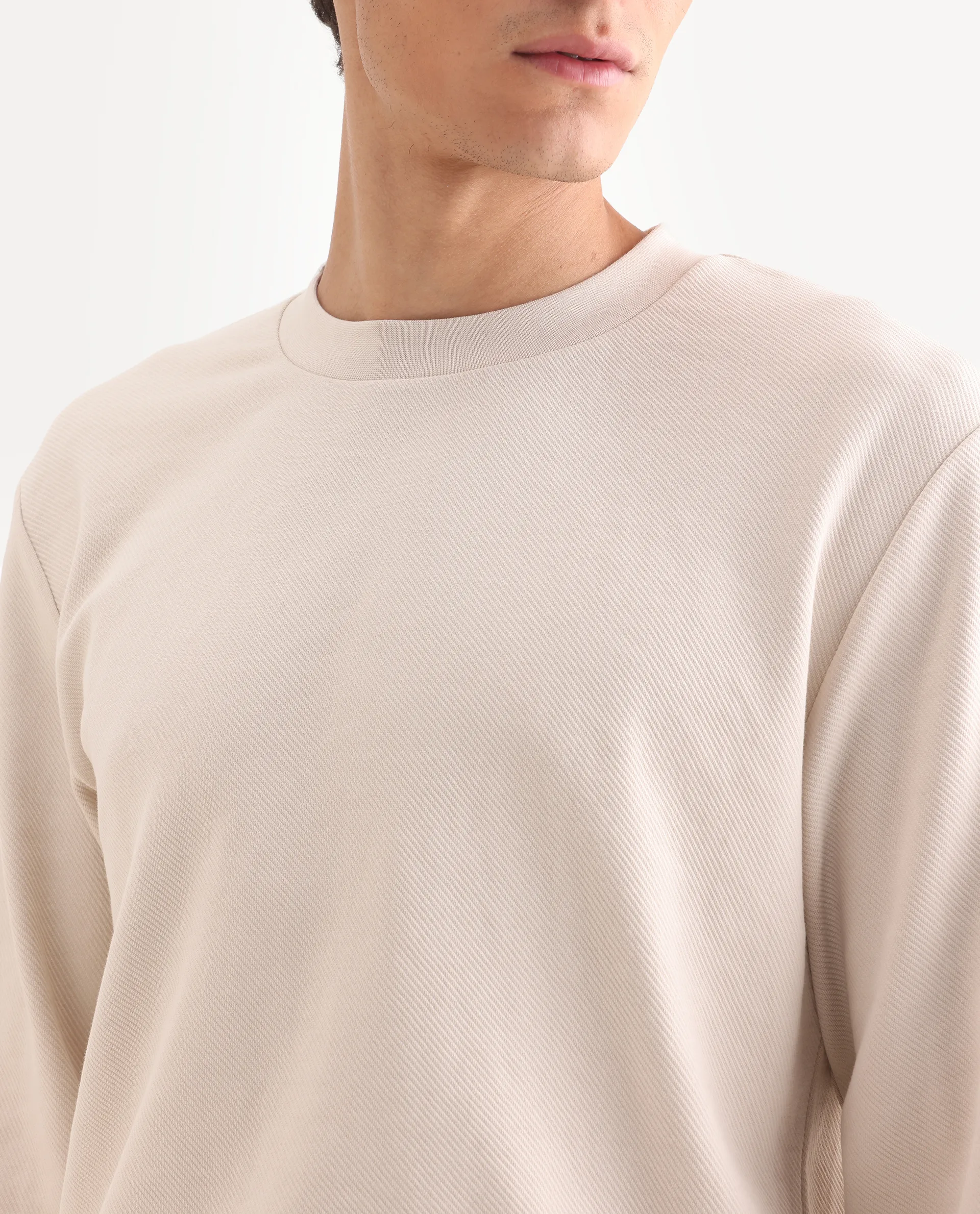 Rare Rabbit Men's Foy Off White Cotton Plain Regular Fit Full Sleeve Crew Neck Sweatshirt - Image 4
