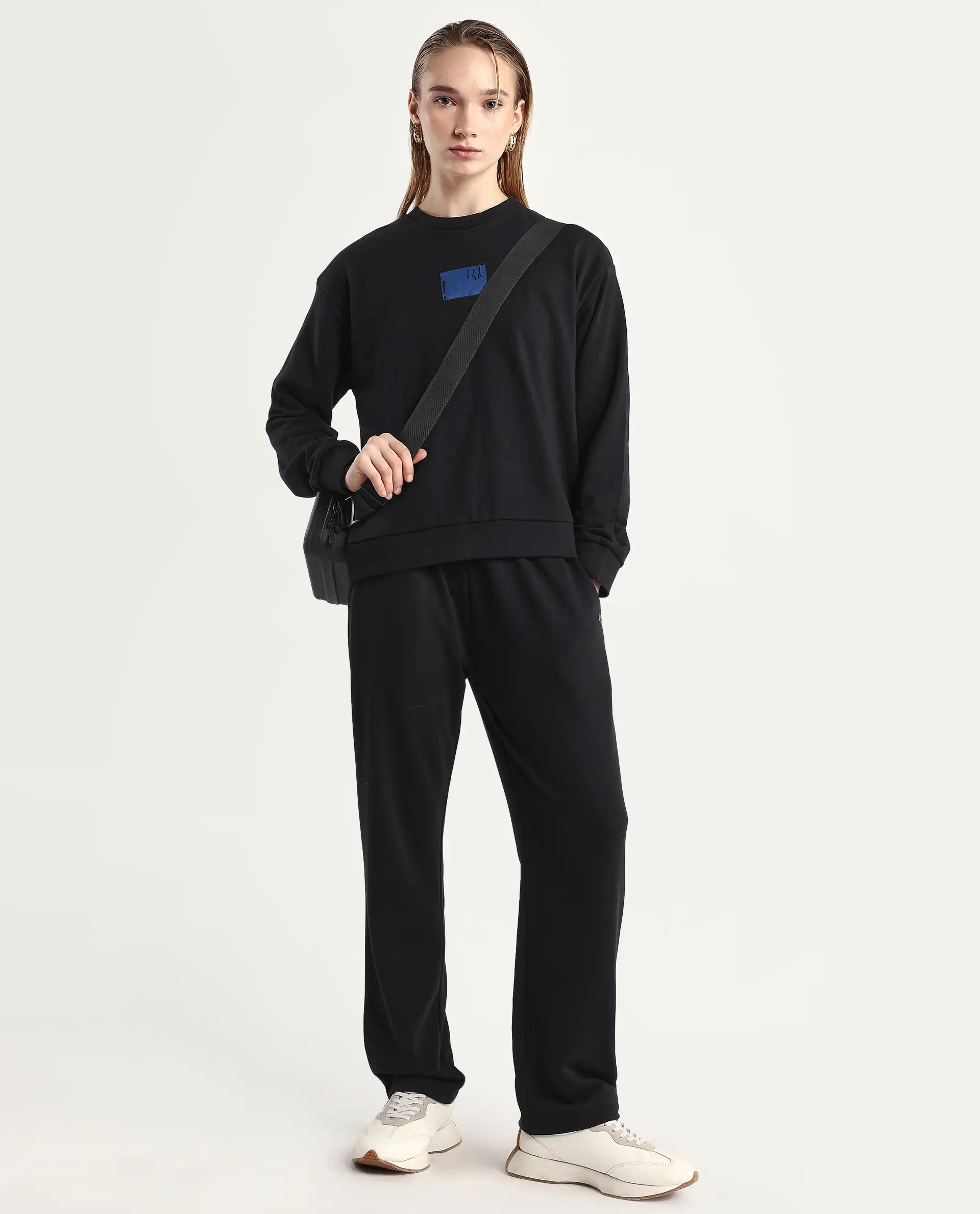 Rareism Women's Fronk Black Polyester Blend Plain Ankle Length Tailored Track Pant - Image 2