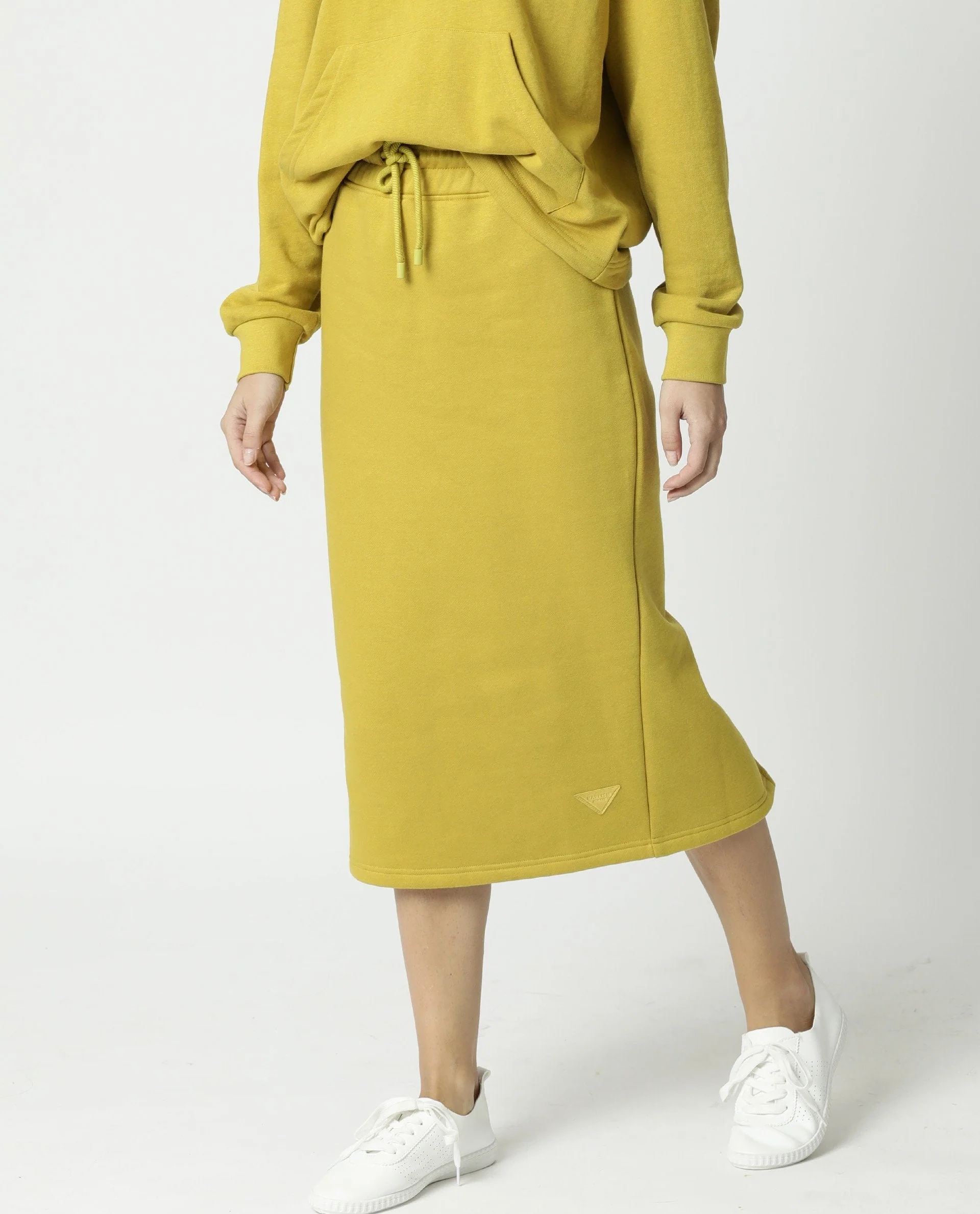 Rareism Women's Fudge Yellow Polyester Blend Plain Midi Tailored Skirt - Image 2