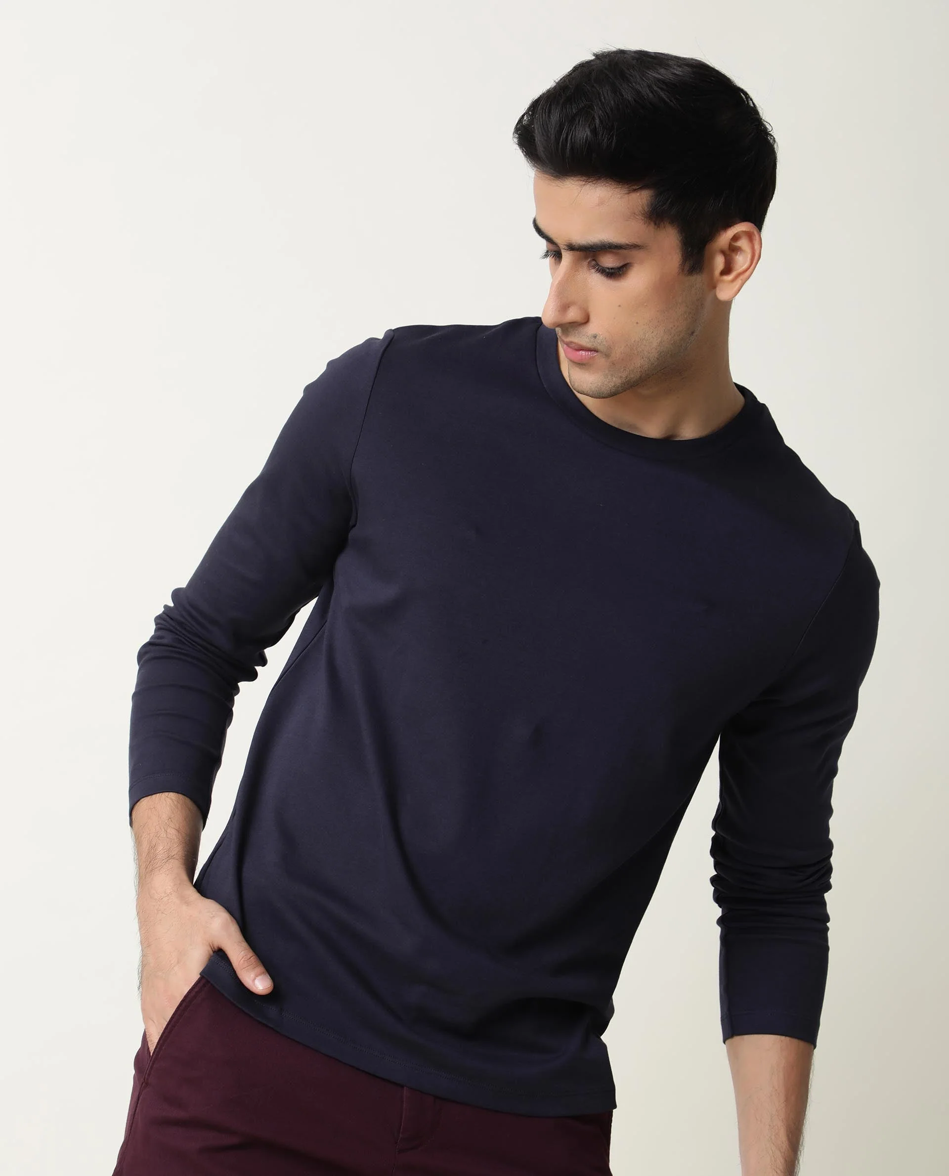 Rare Rabbit Men's Full Navy Cotton Plain Slim Fit Half Sleeve Crew Neck T-Shirt - Image 7