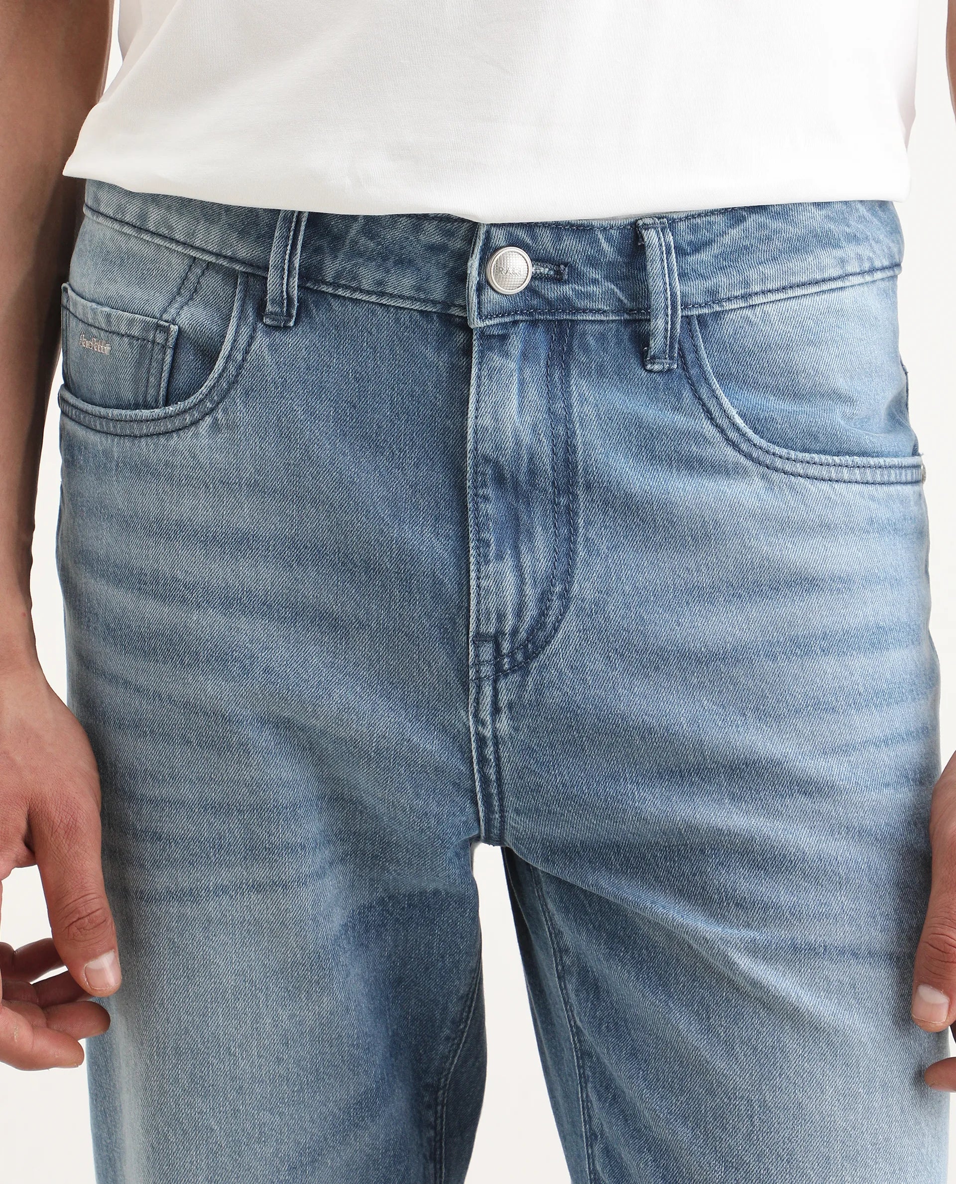 Rare Rabbit Men's Fynn Light Blue Cotton Fabric Kurt Carrot Plain Jeans - Image 6