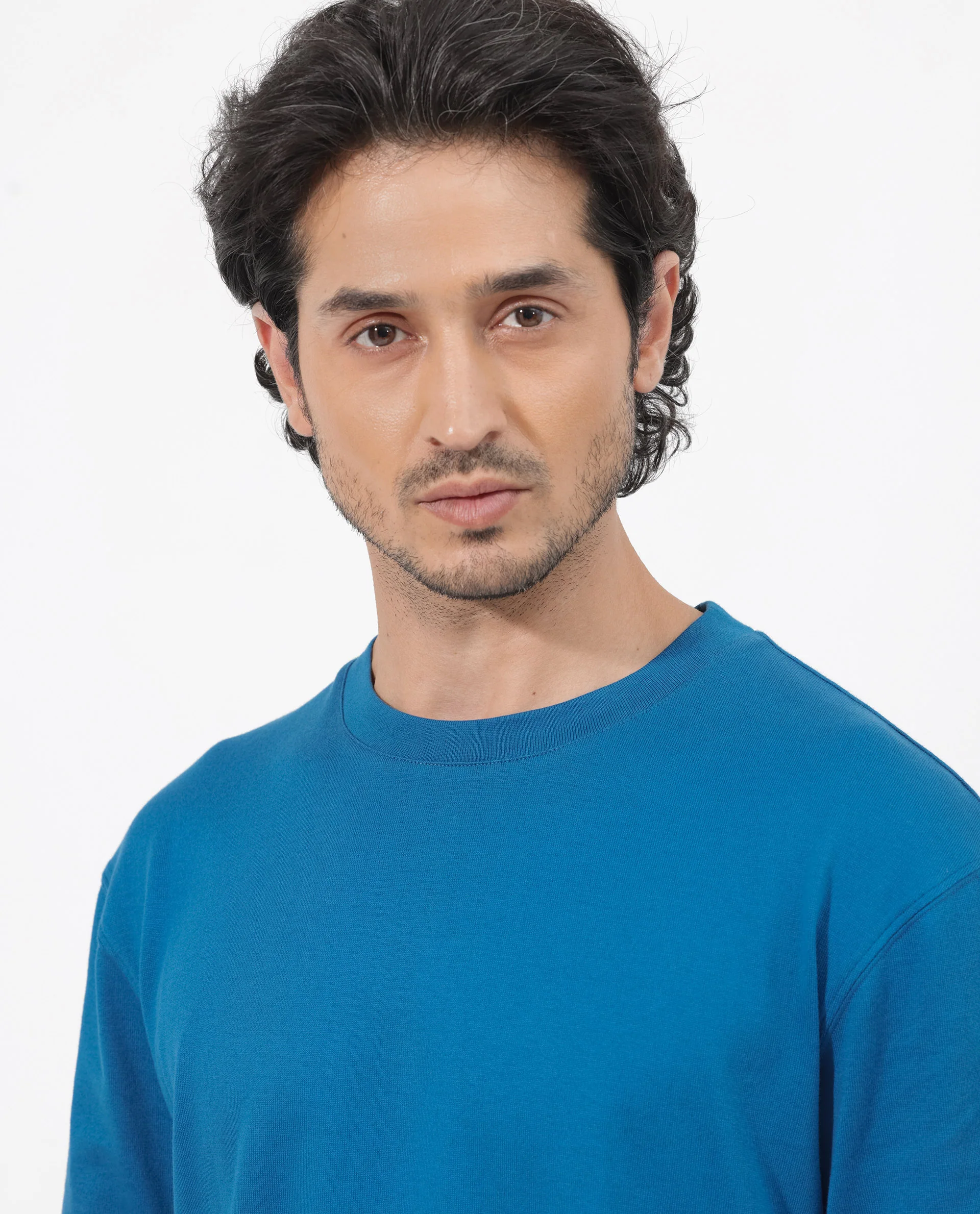 Rare Rabbit Men's Gallos Blue Cotton Plain Oversized Fit Half Sleeve Crew Neck T-Shirt - Image 5