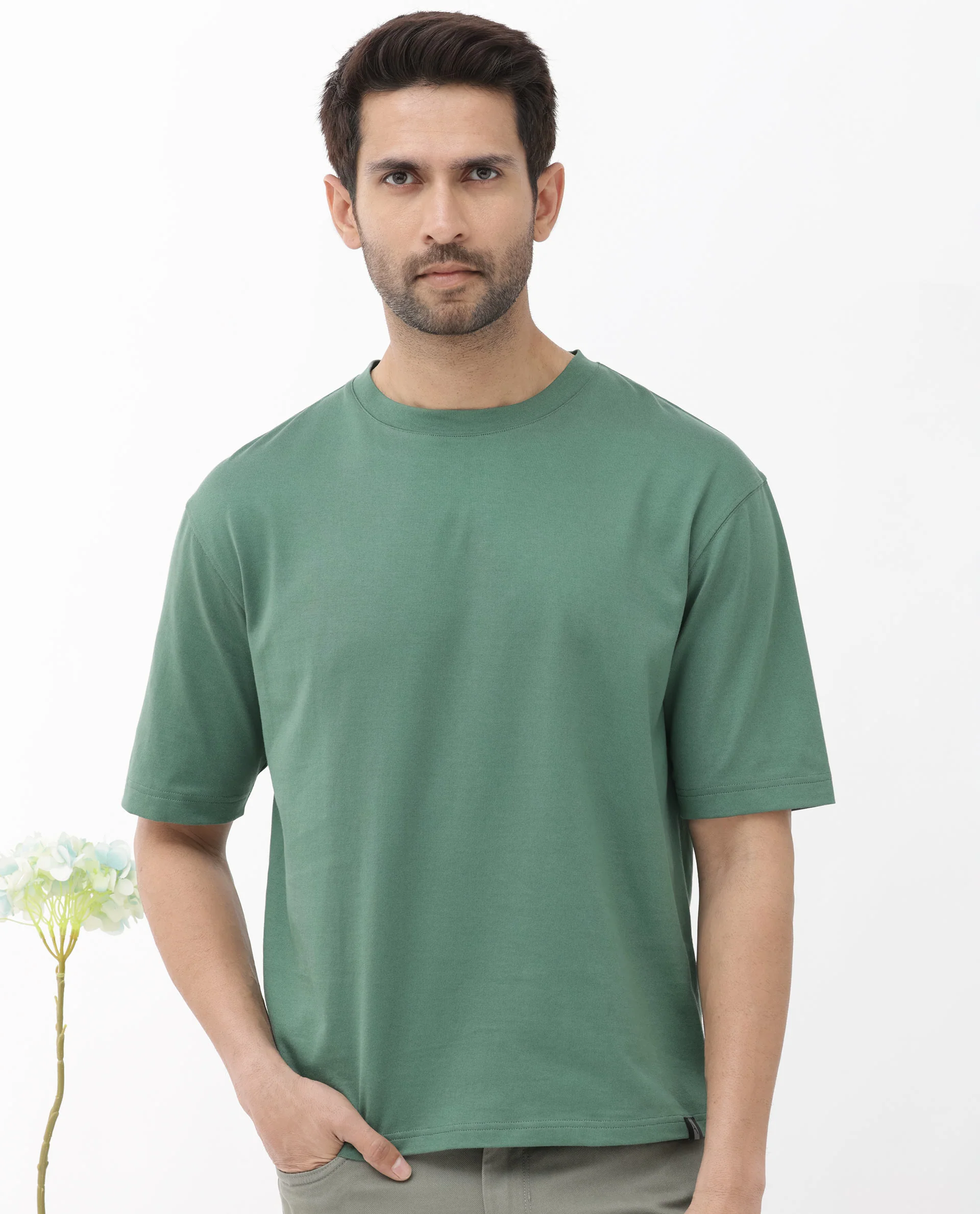 Rare Rabbit Men's Gallos Green Cotton Plain Oversized Fit Half Sleeve Crew Neck T-Shirt - Image 3