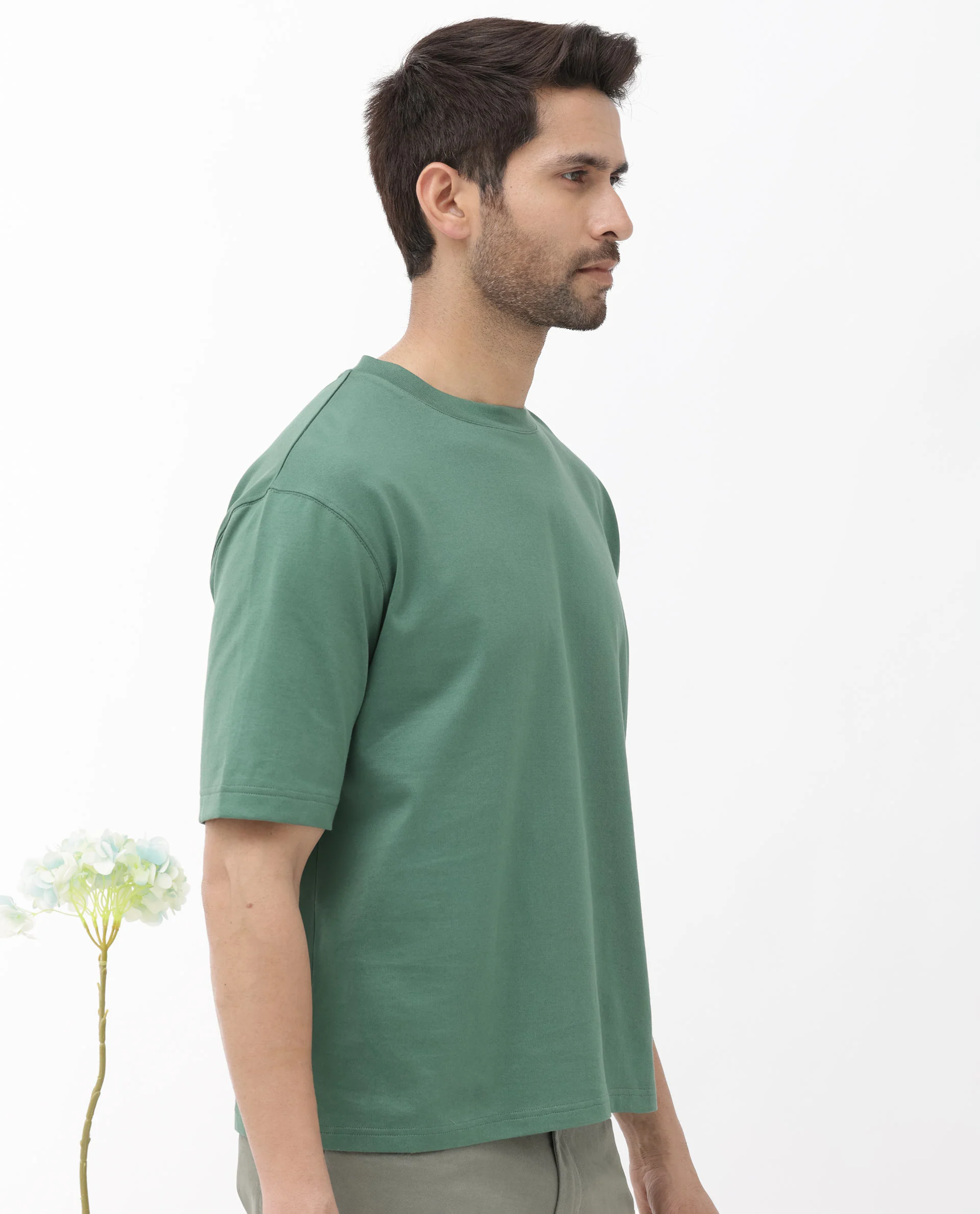 Rare Rabbit Men's Gallos Green Cotton Plain Oversized Fit Half Sleeve Crew Neck T-Shirt - Image 6