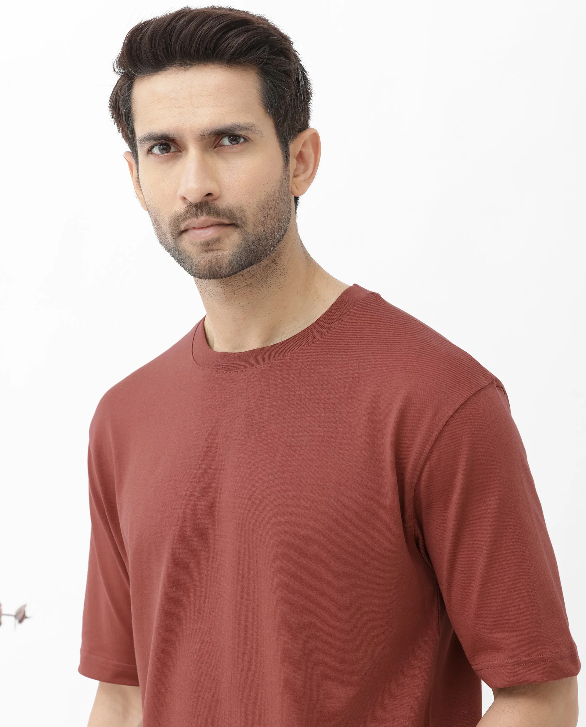 Rare Rabbit Men's Gallos Rust Cotton Plain Oversized Fit Half Sleeve Crew Neck T-Shirt - Image 9