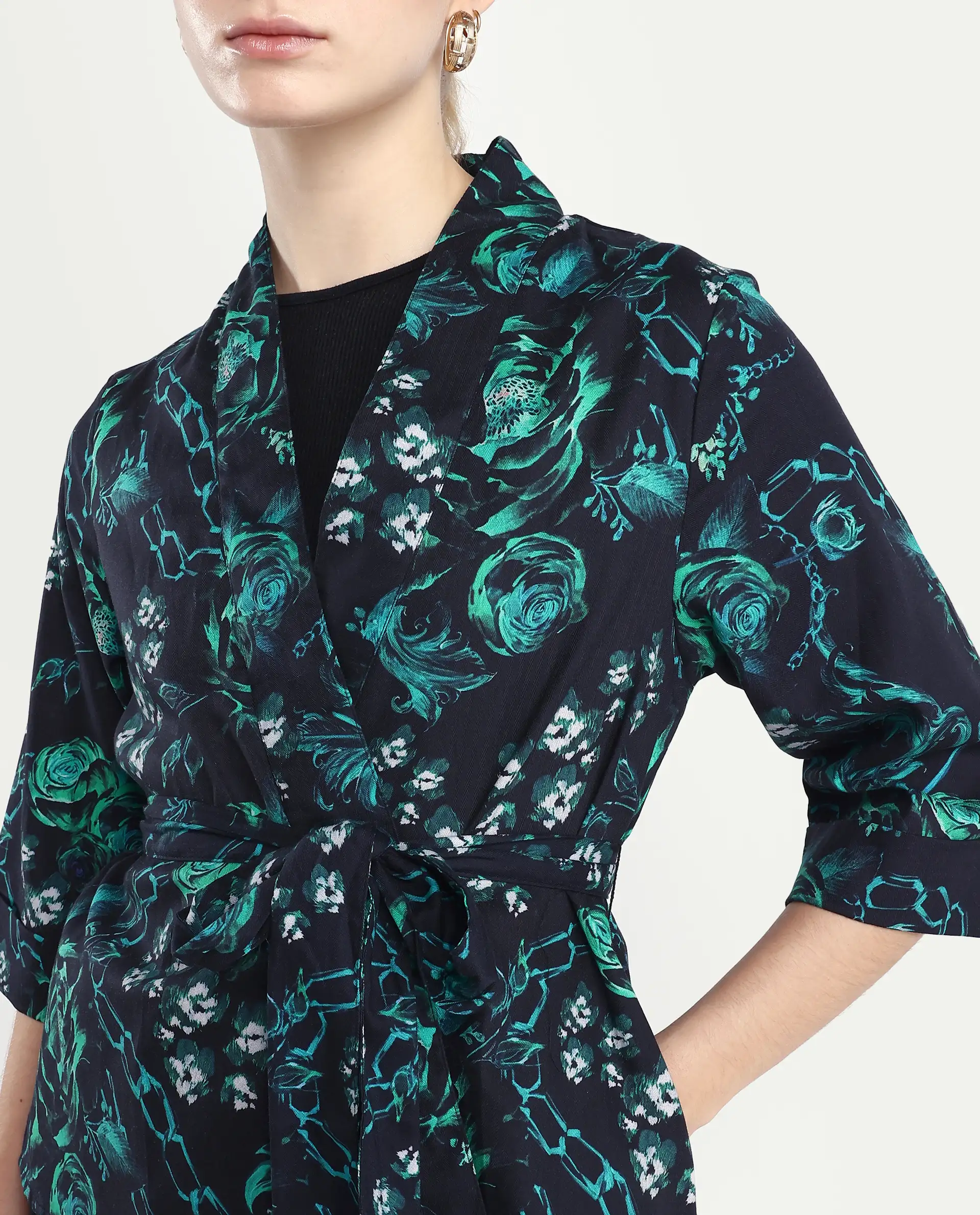 Rareism Women's Gamo Black Cotton Blend Overlap Neck Floral Print Regular Fit Top - Image 4