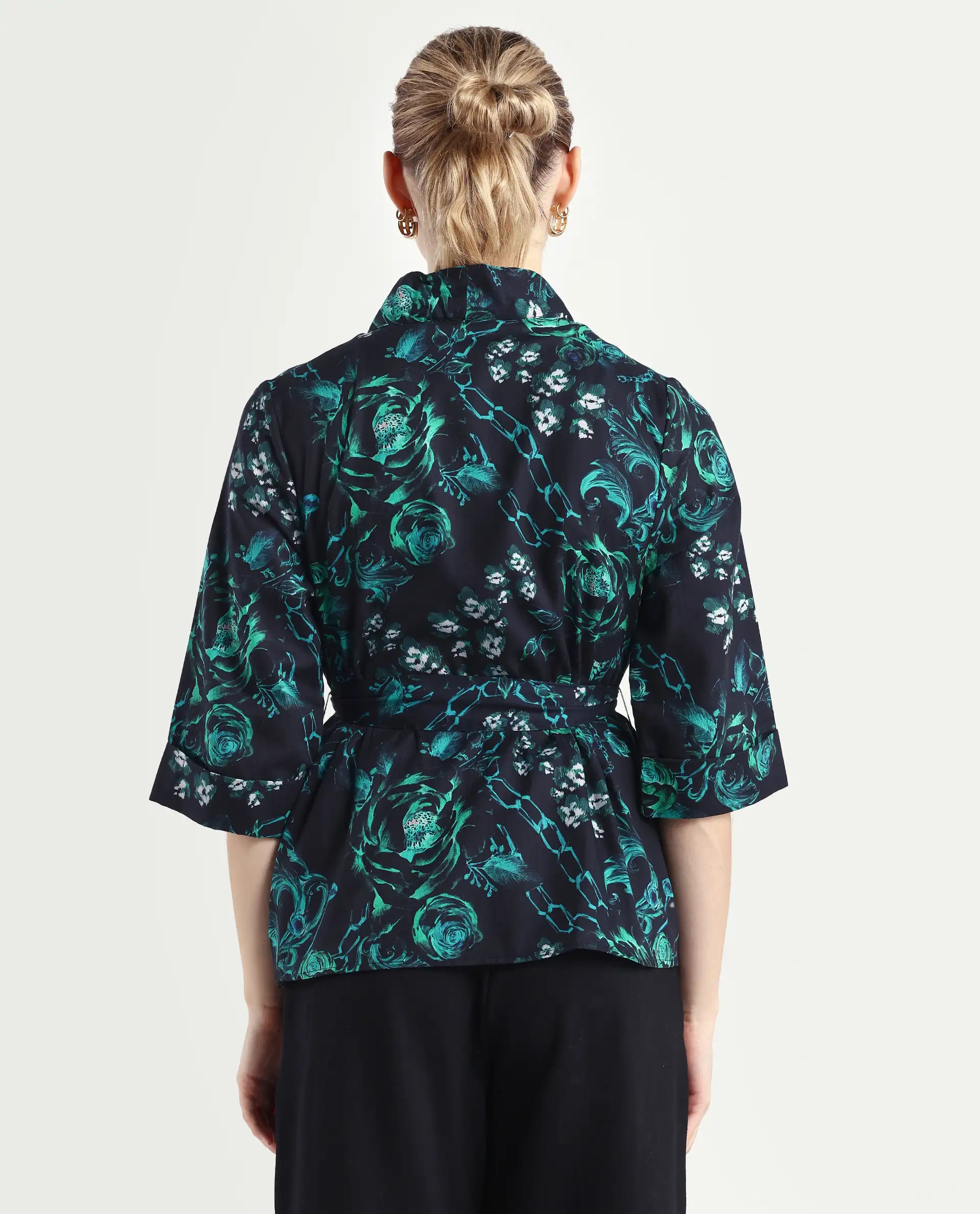 Rareism Women's Gamo Black Cotton Blend Overlap Neck Floral Print Regular Fit Top - Image 7