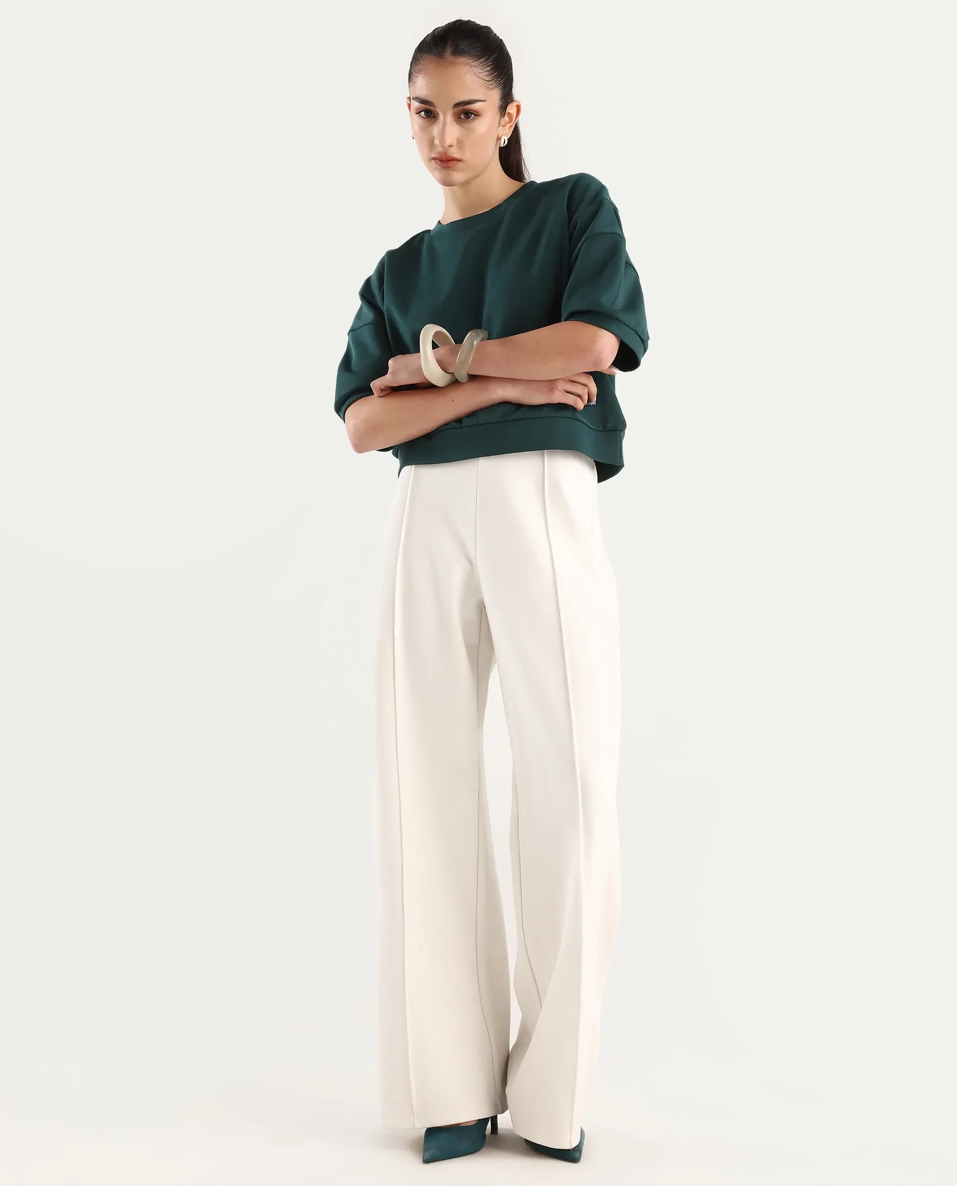 Rareism Women's Ganges Green Cotton Blend Crew Neck Plain Crop Relaxed Fit Sweatshirt - Image 2
