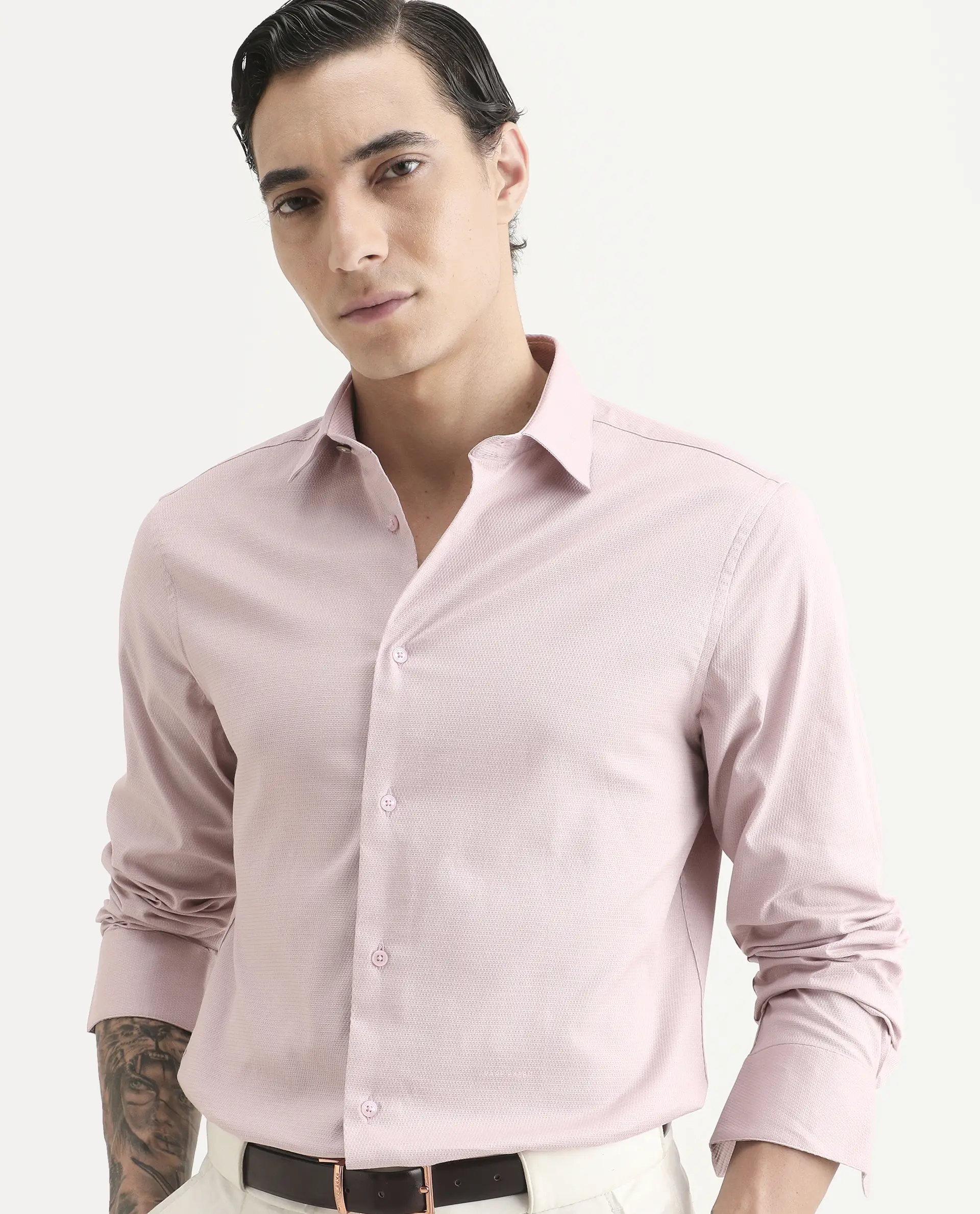 Rare Rabbit Men's Garahs Light Pink Cotton Blend Fabric Half Sleeve Regular Fit Shirt
