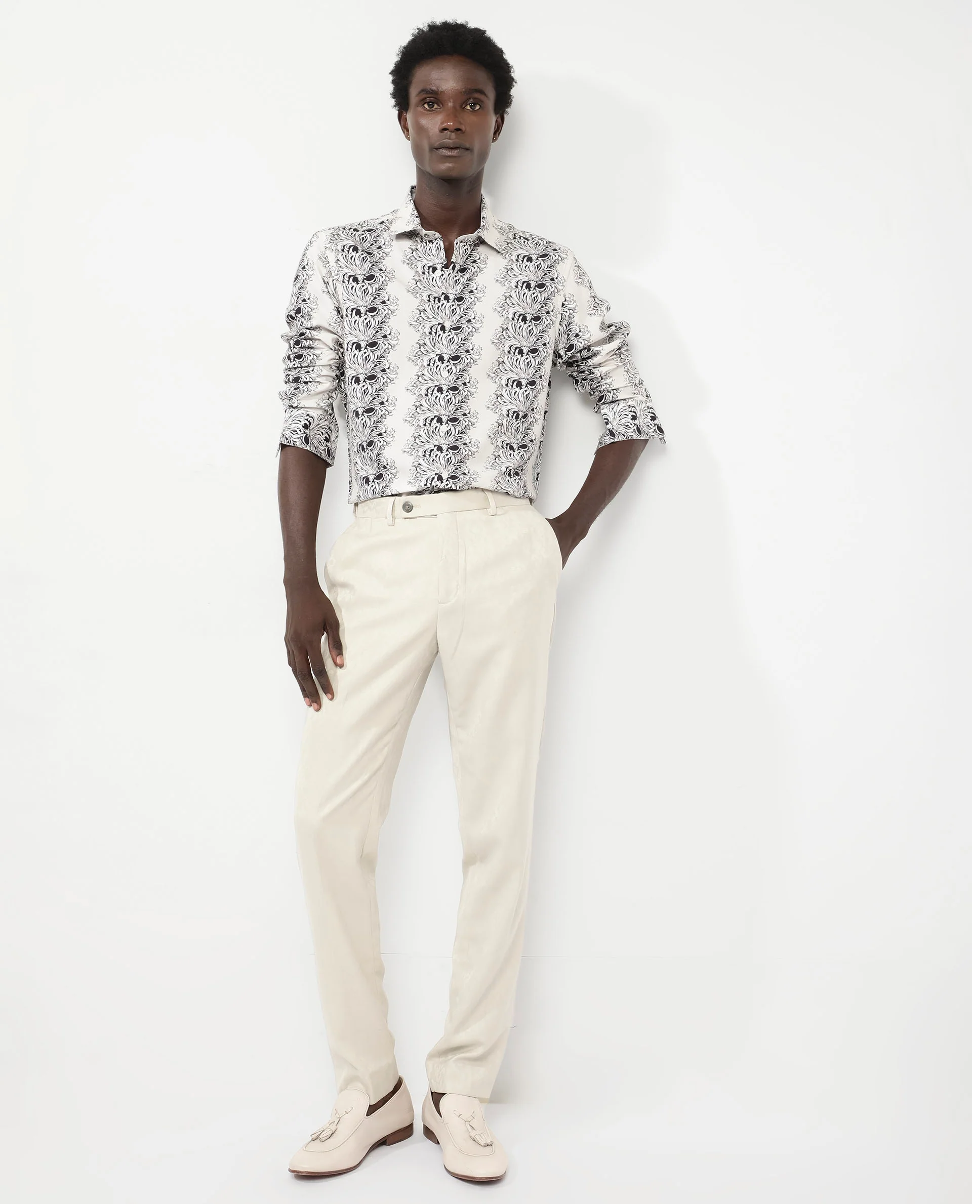 Rare Rabbit Men's Gasta Ls Off White Viscose Floral Print Regular Fit Full Sleeve Collared Shirt - Image 2