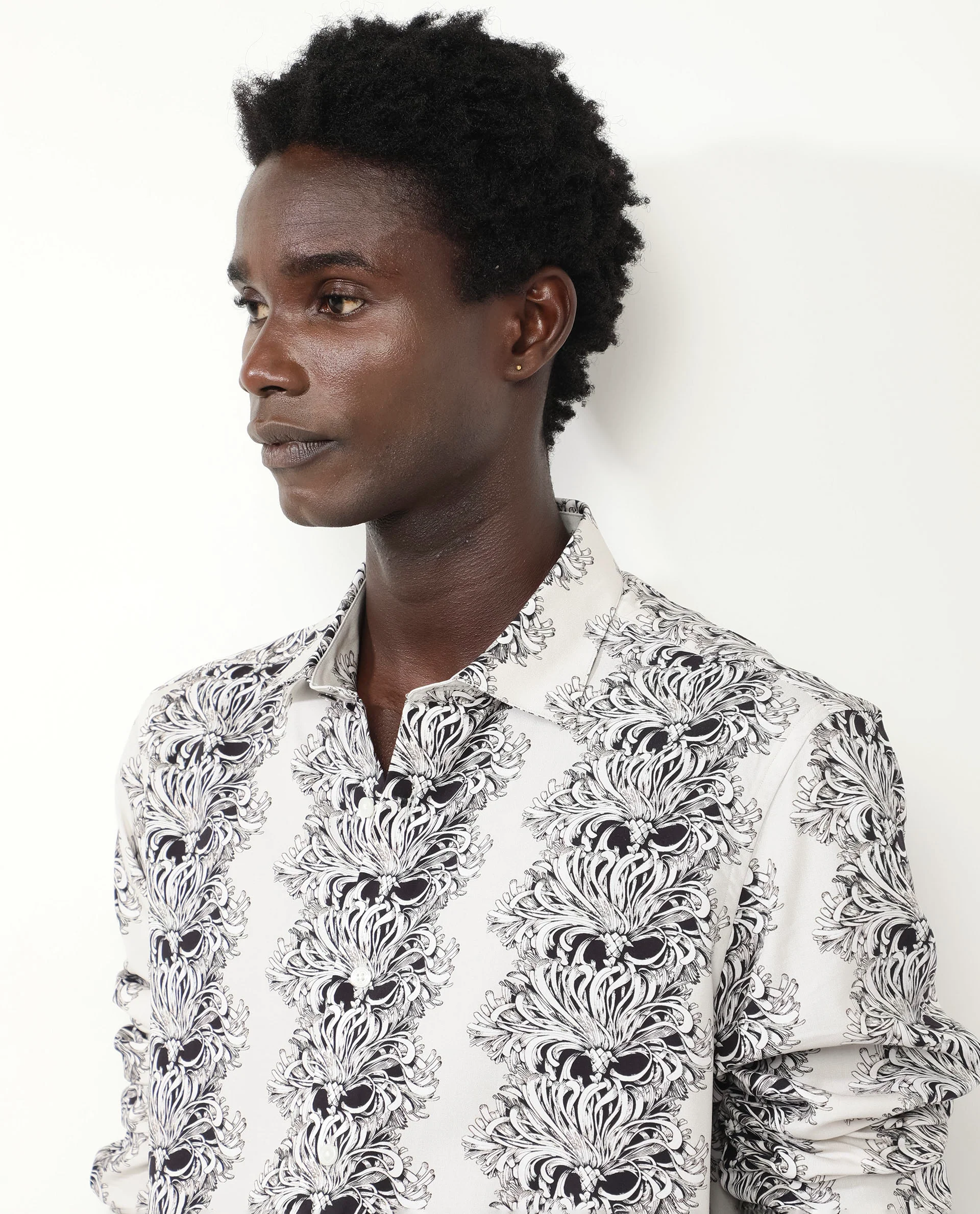 Rare Rabbit Men's Gasta Ls Off White Viscose Floral Print Regular Fit Full Sleeve Collared Shirt - Image 5