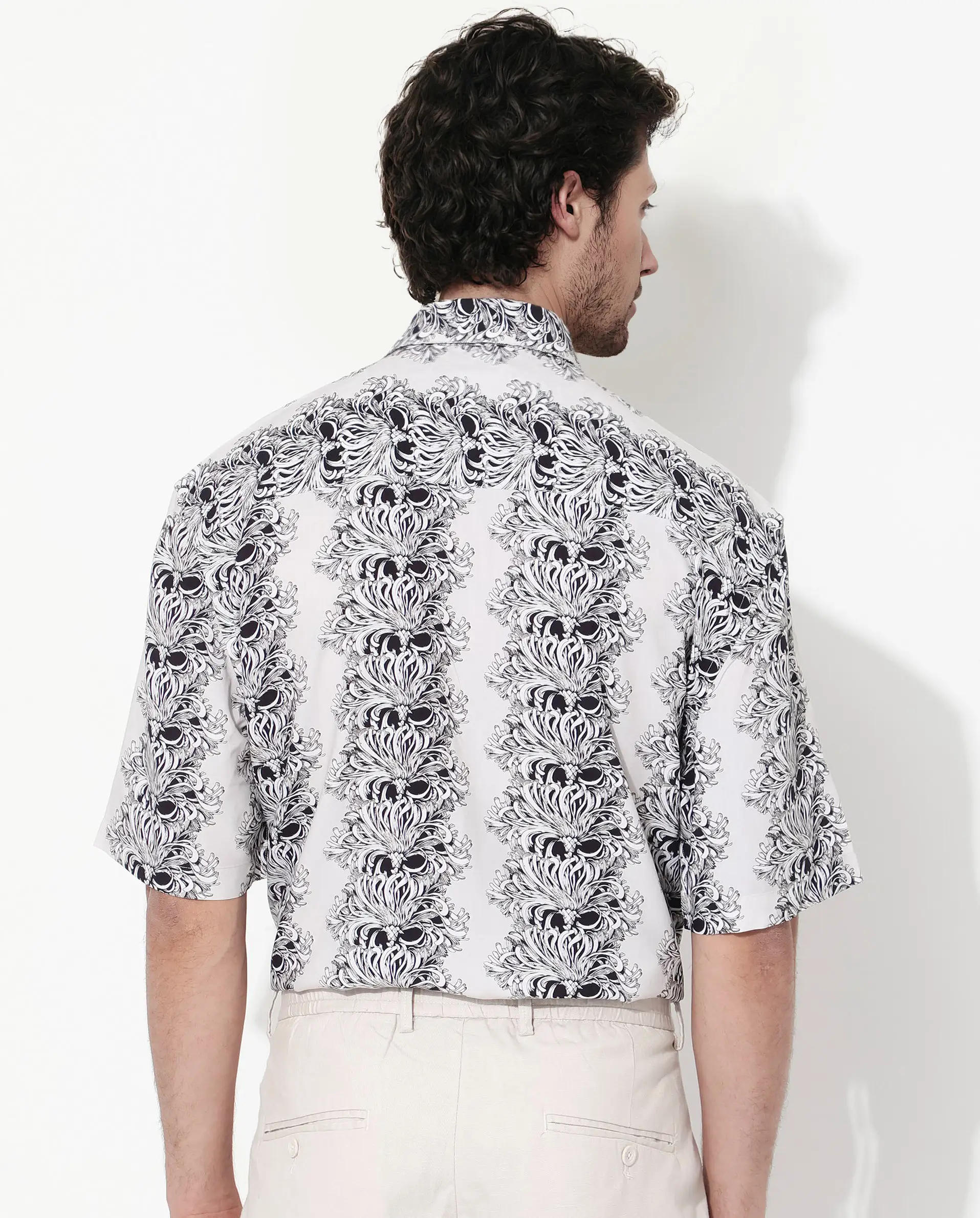Rare Rabbit Men's Gasta Ss Off White Viscose Floral Print Boxy Fit Half Sleeve Collared Shirt - Image 4