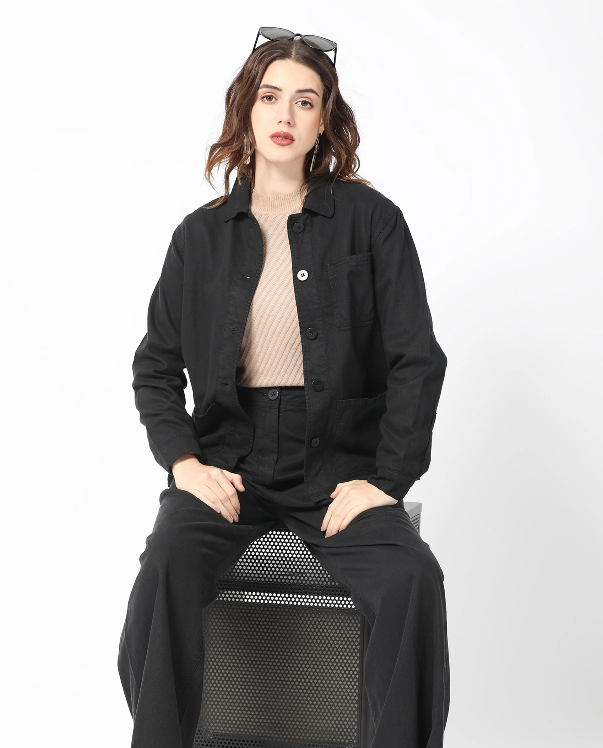 Rareism Women's Genesis Black Tencel Spread Collar Plain Regular Fit Jacket - Image 6