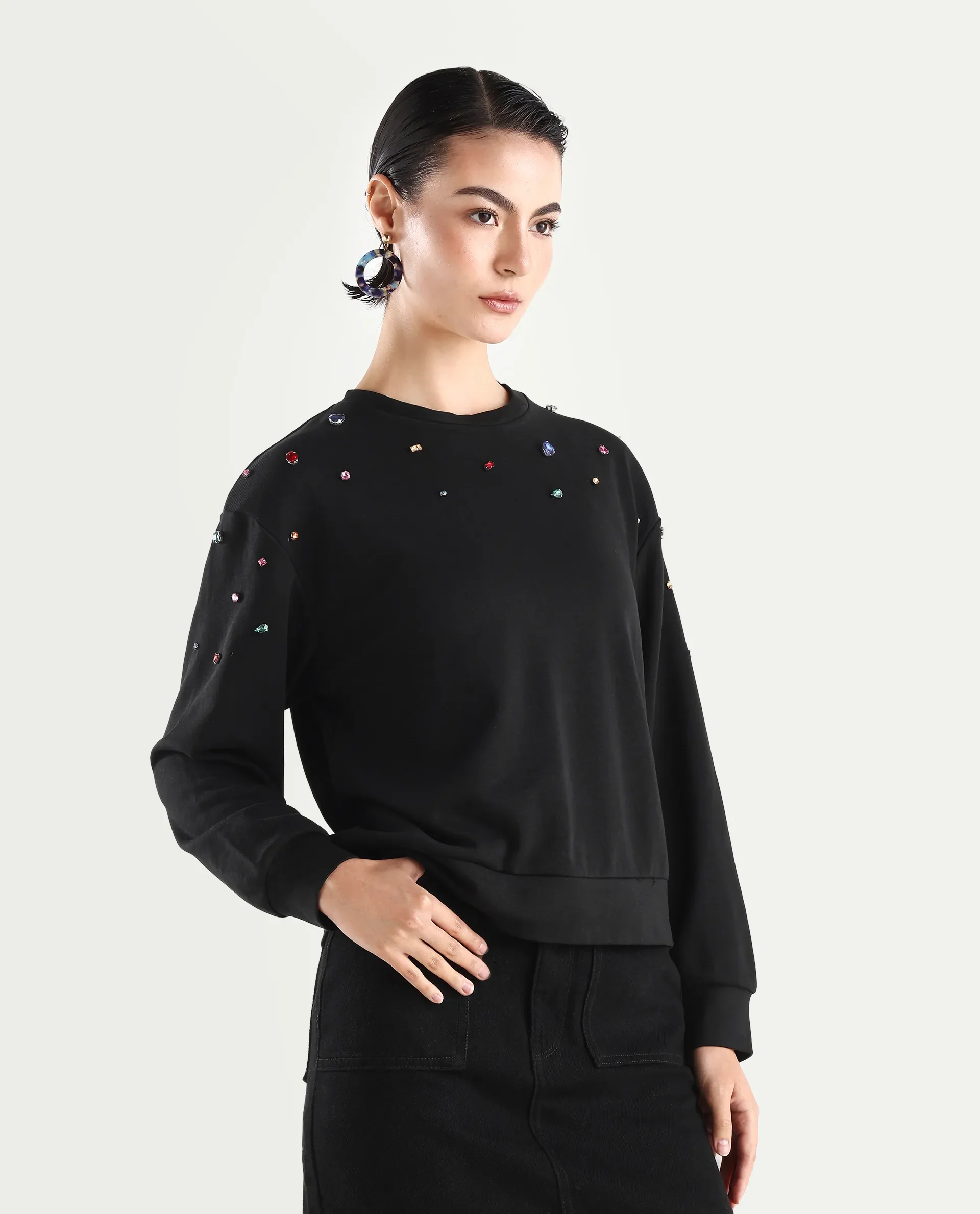 Rareism Women's Gera Black Cotton Blend Crew Neck Plain Relaxed Fit Sweatshirt - Image 6