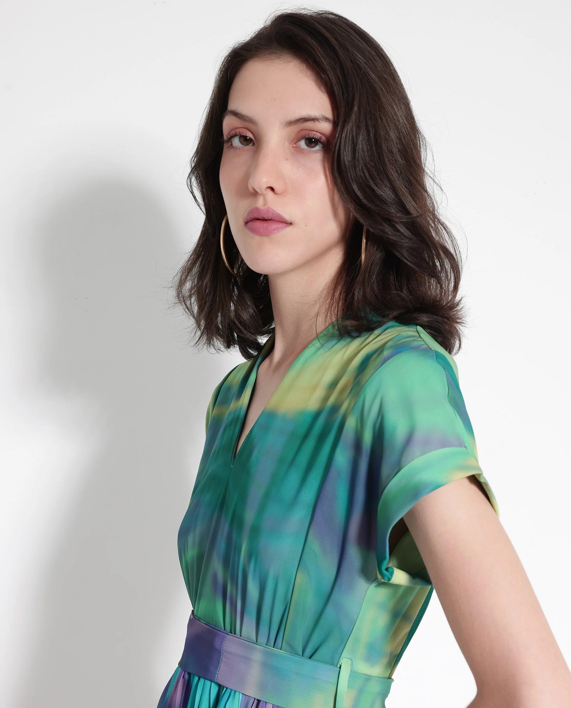 Rareism Women's Gevinson Multi Polyester V-Neck Abstract Print Extended Sleeves Midi Fit And Flare Dress - Image 11