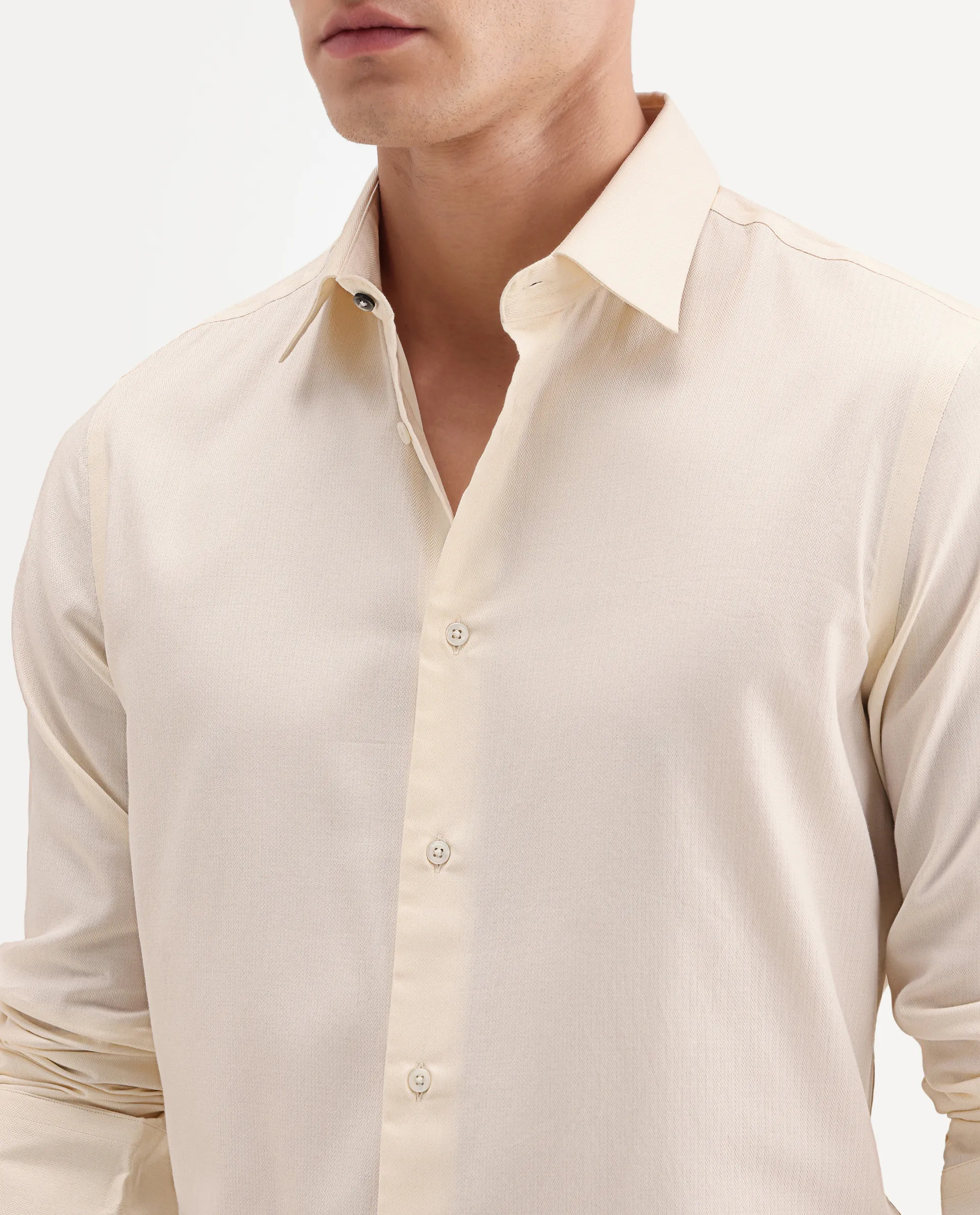 Rare Rabbit Men's Giro Light Yellow Cotton Full Sleeve Spread Collar Regular Fit Plain Shirt - Image 3