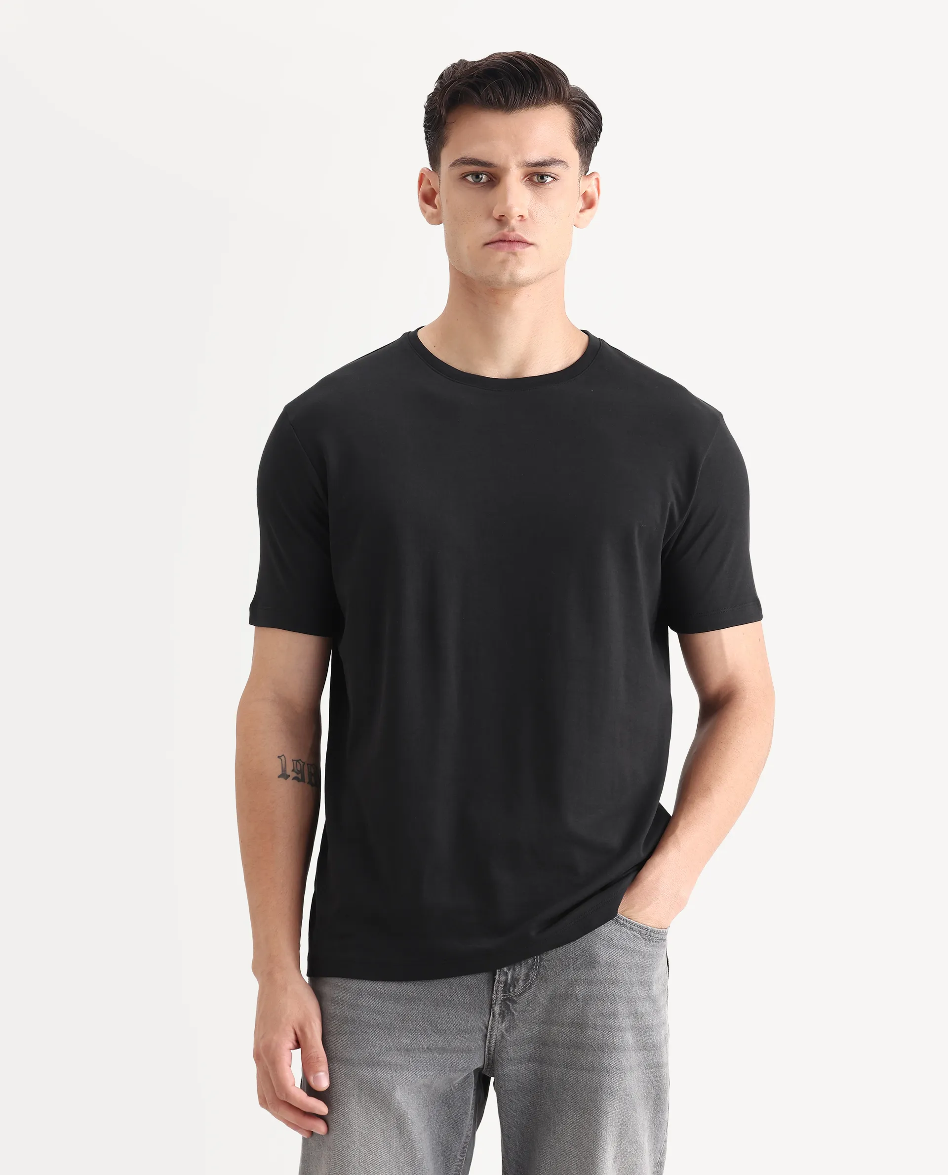Rare Rabbit Men's Gis-1 Black Cotton Plain Slim Fit Half Sleeve Crew Neck T-Shirt - Image 4