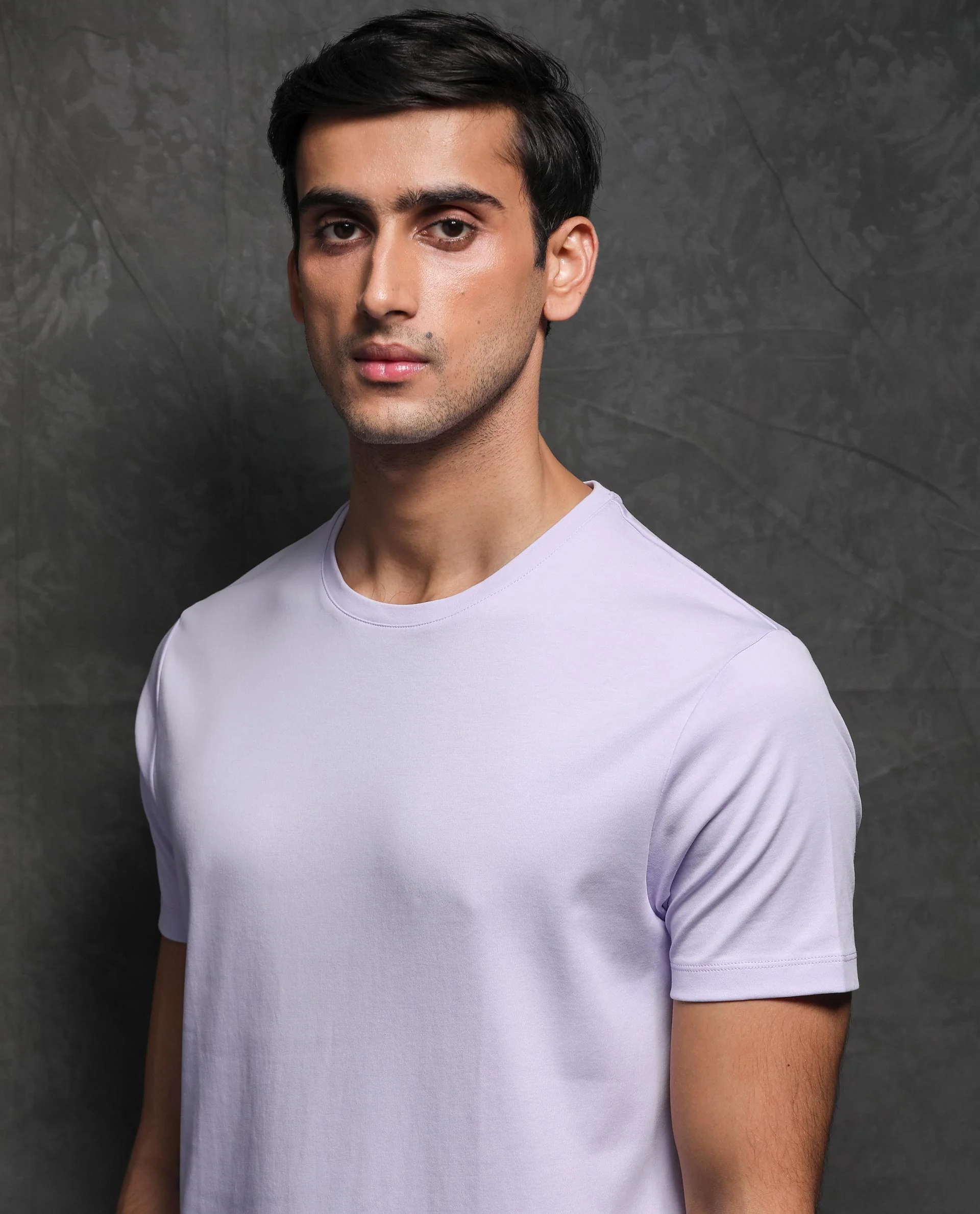 Rare Rabbit Men's Gis Pastel Purple Cotton Plain Slim Fit Half Sleeve Crew Neck T-Shirt - Image 3