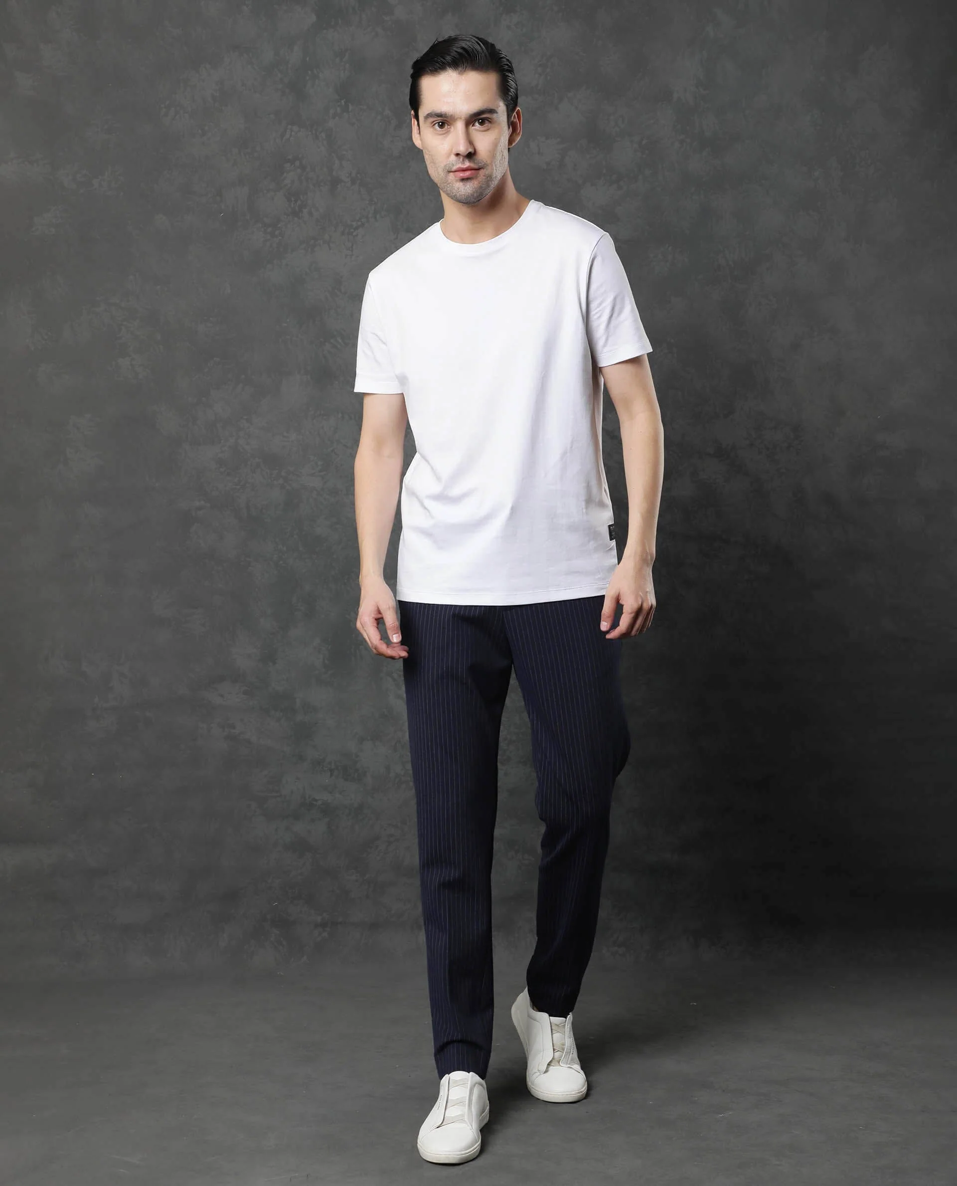 Rare Rabbit Men's Gis White Cotton Plain Slim Fit Half Sleeve Crew Neck T-Shirt - Image 5